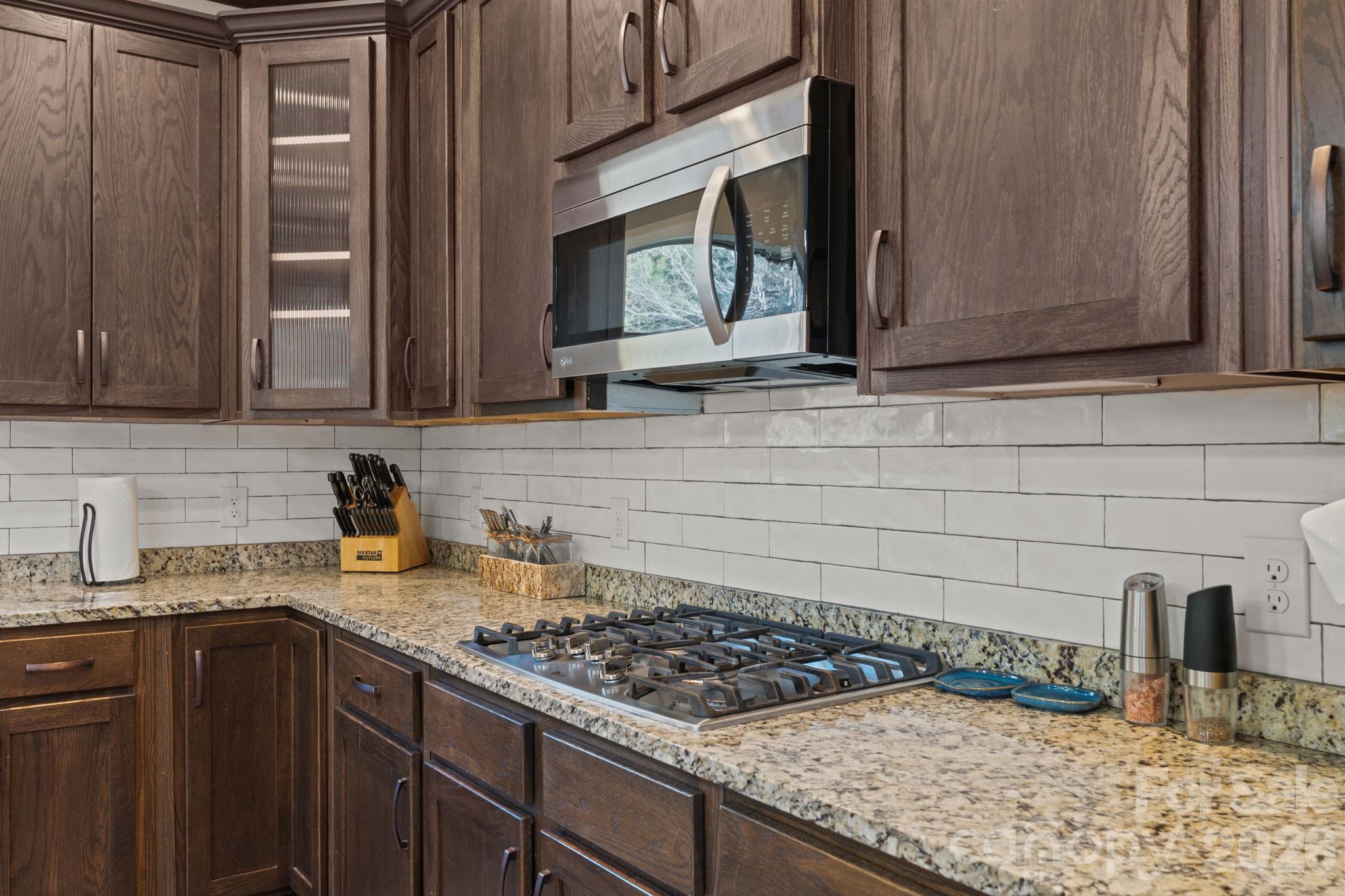 812 Mclendon Road — Morven