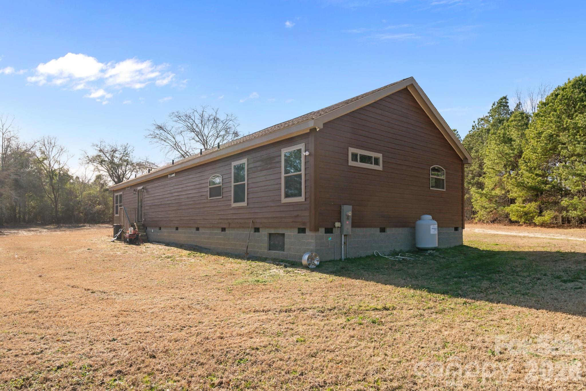 812 Mclendon Road — Morven