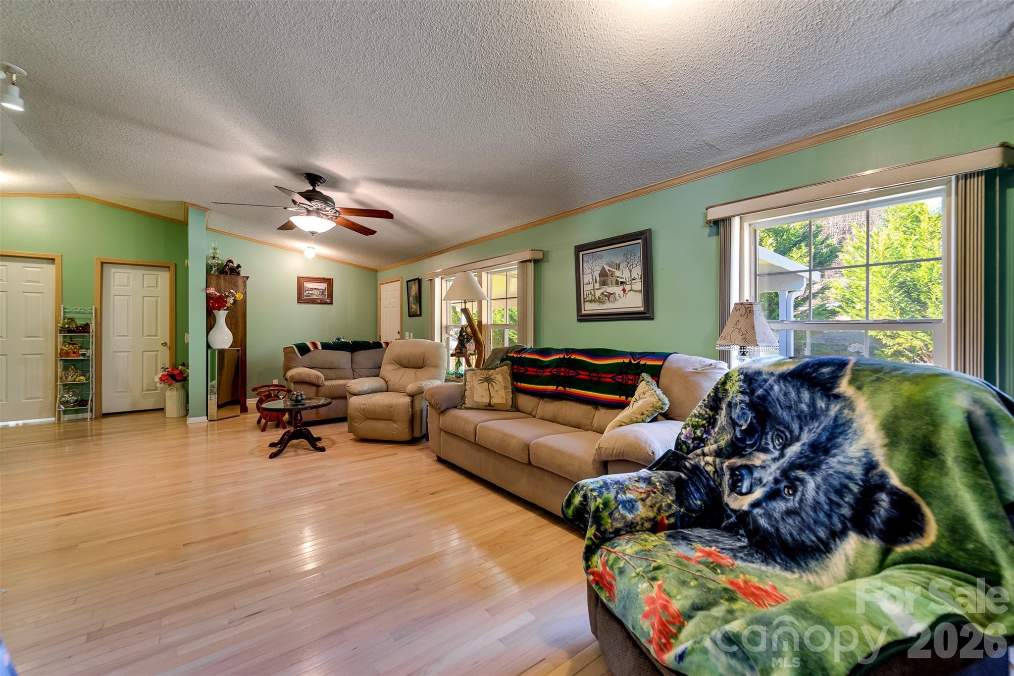 7581 Hwy 441 Highway S — Sylva