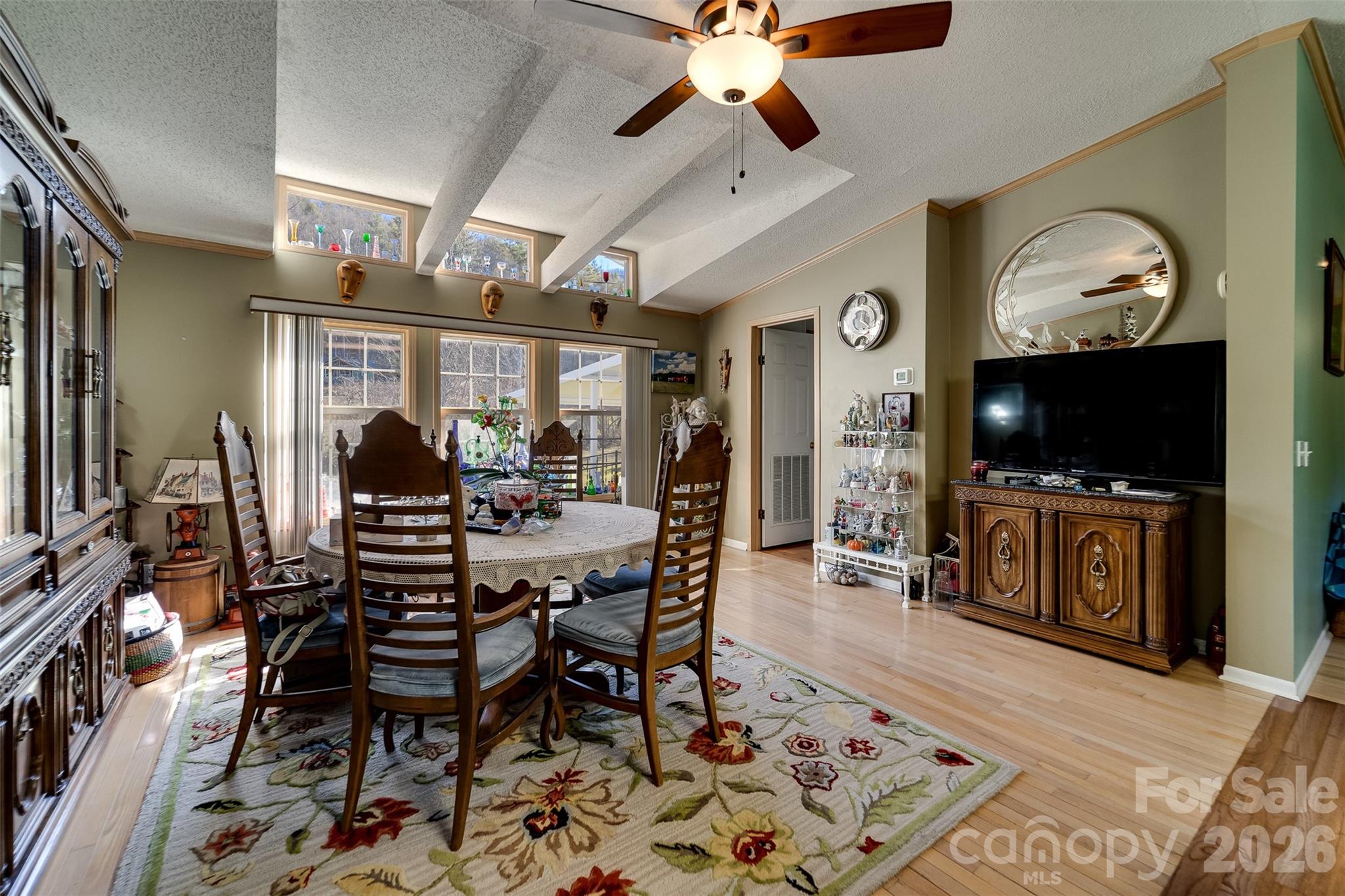 7581 Hwy 441 Highway S — Sylva