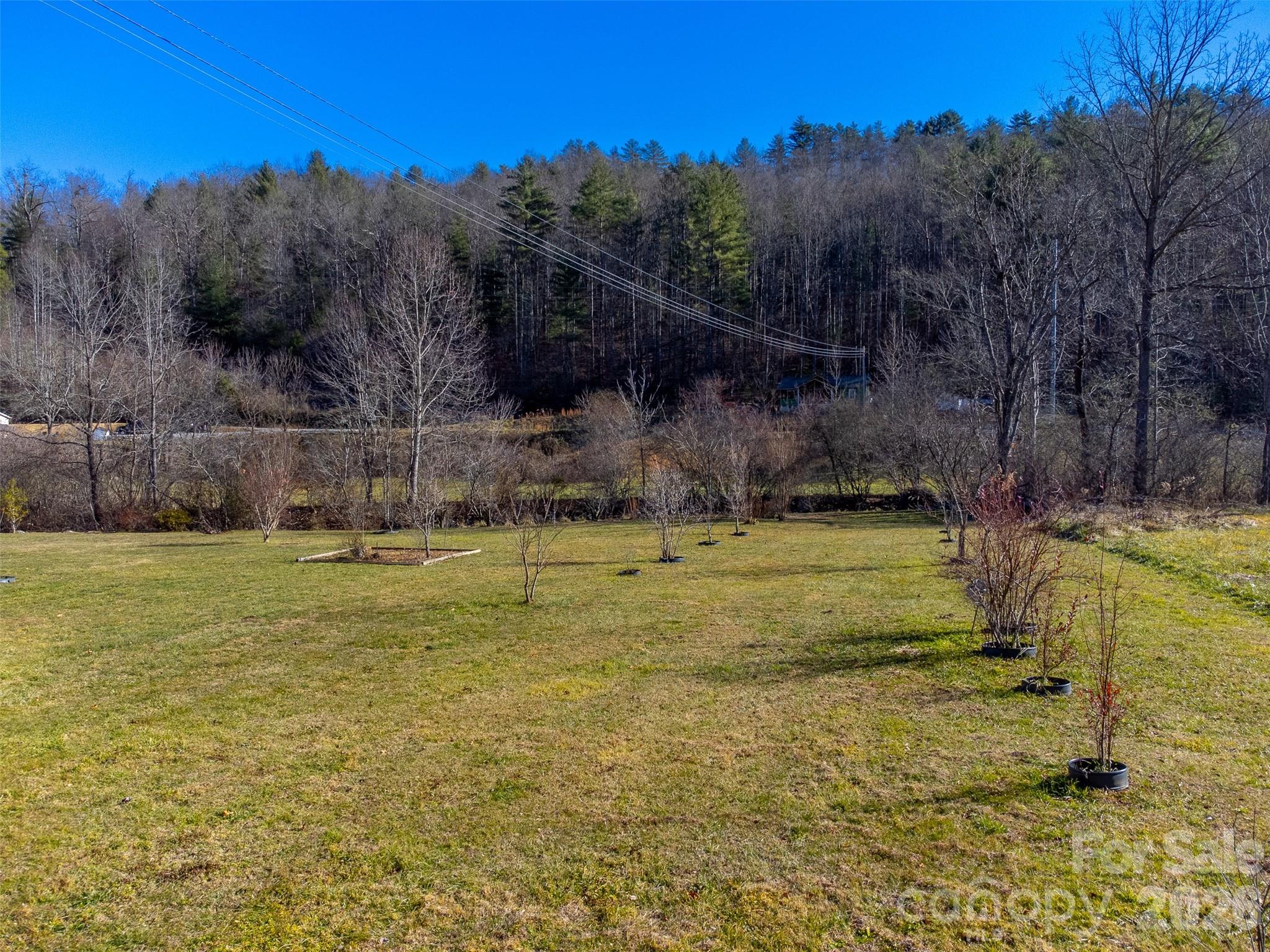 7581 Hwy 441 Highway S — Sylva
