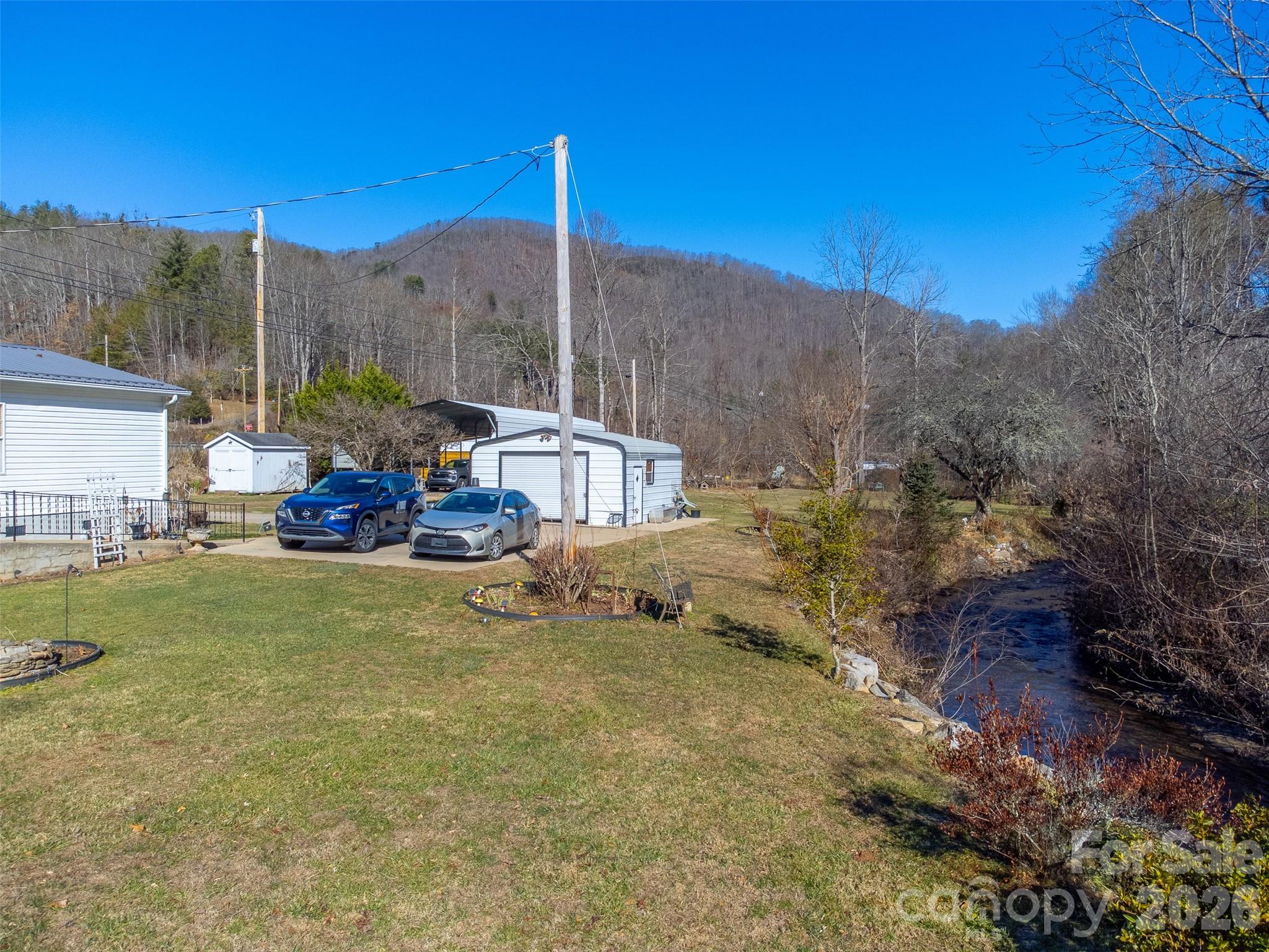 7581 Hwy 441 Highway S — Sylva