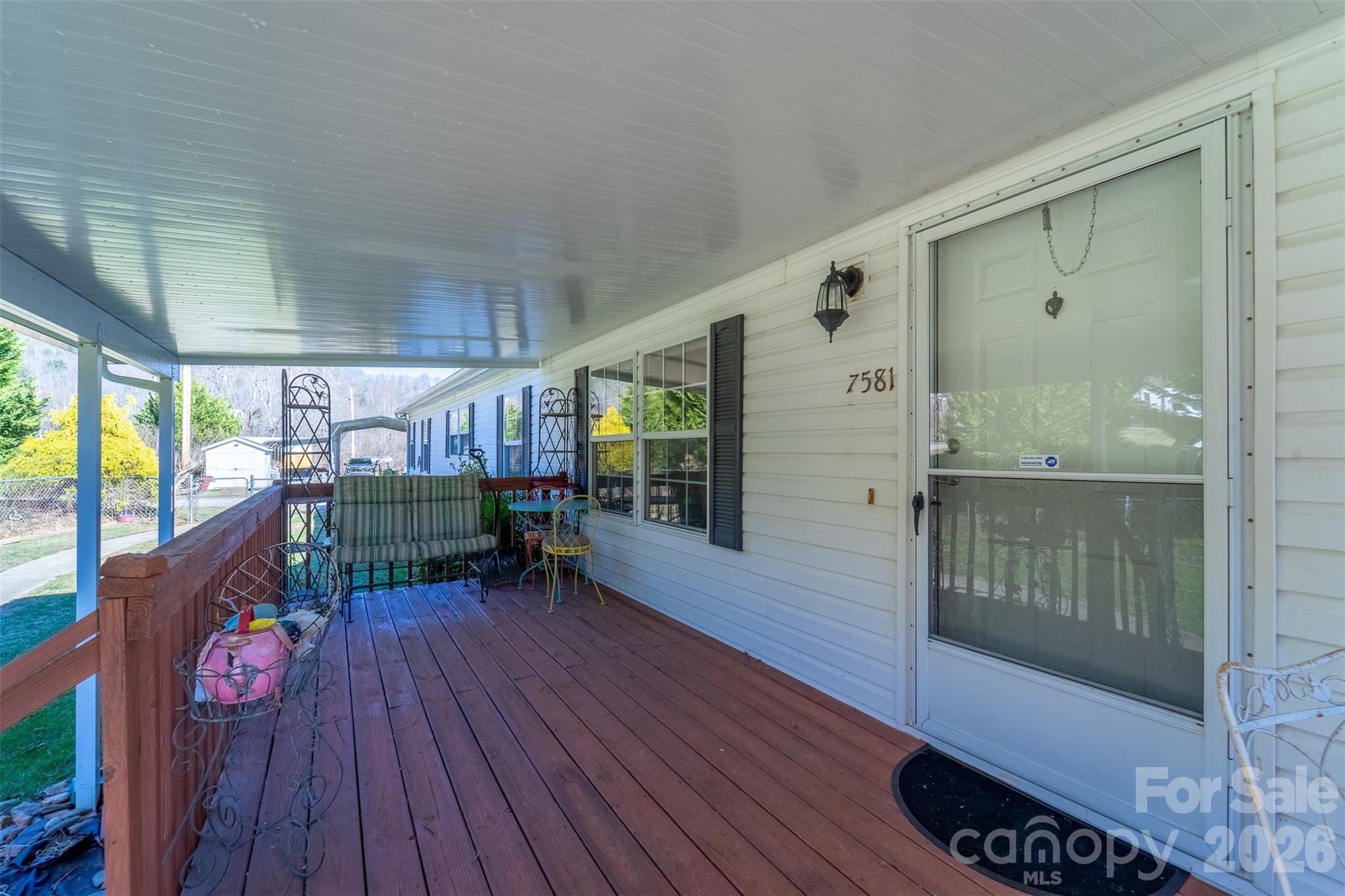 7581 Hwy 441 Highway S — Sylva