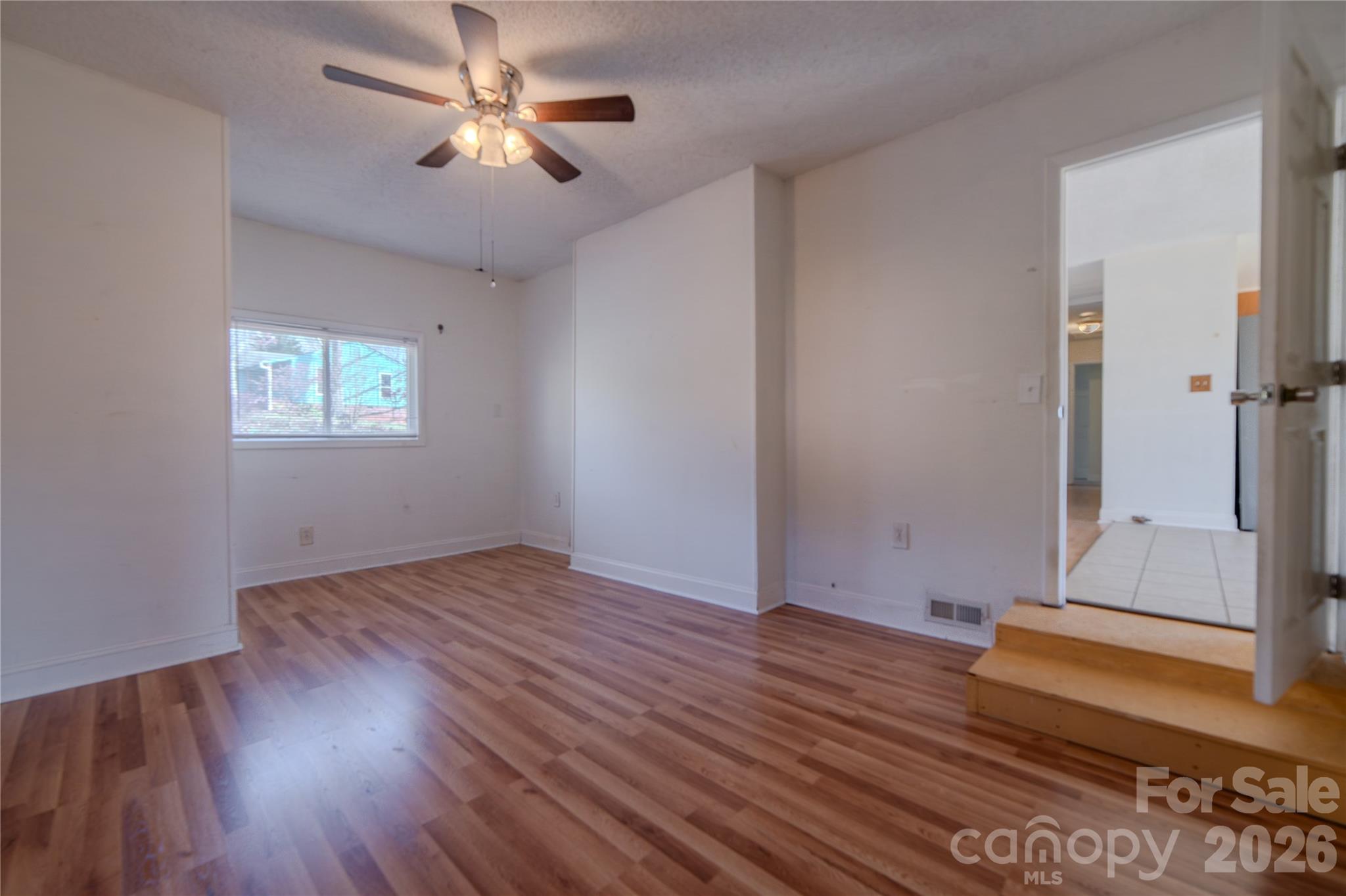 327 Heather Court — Asheville