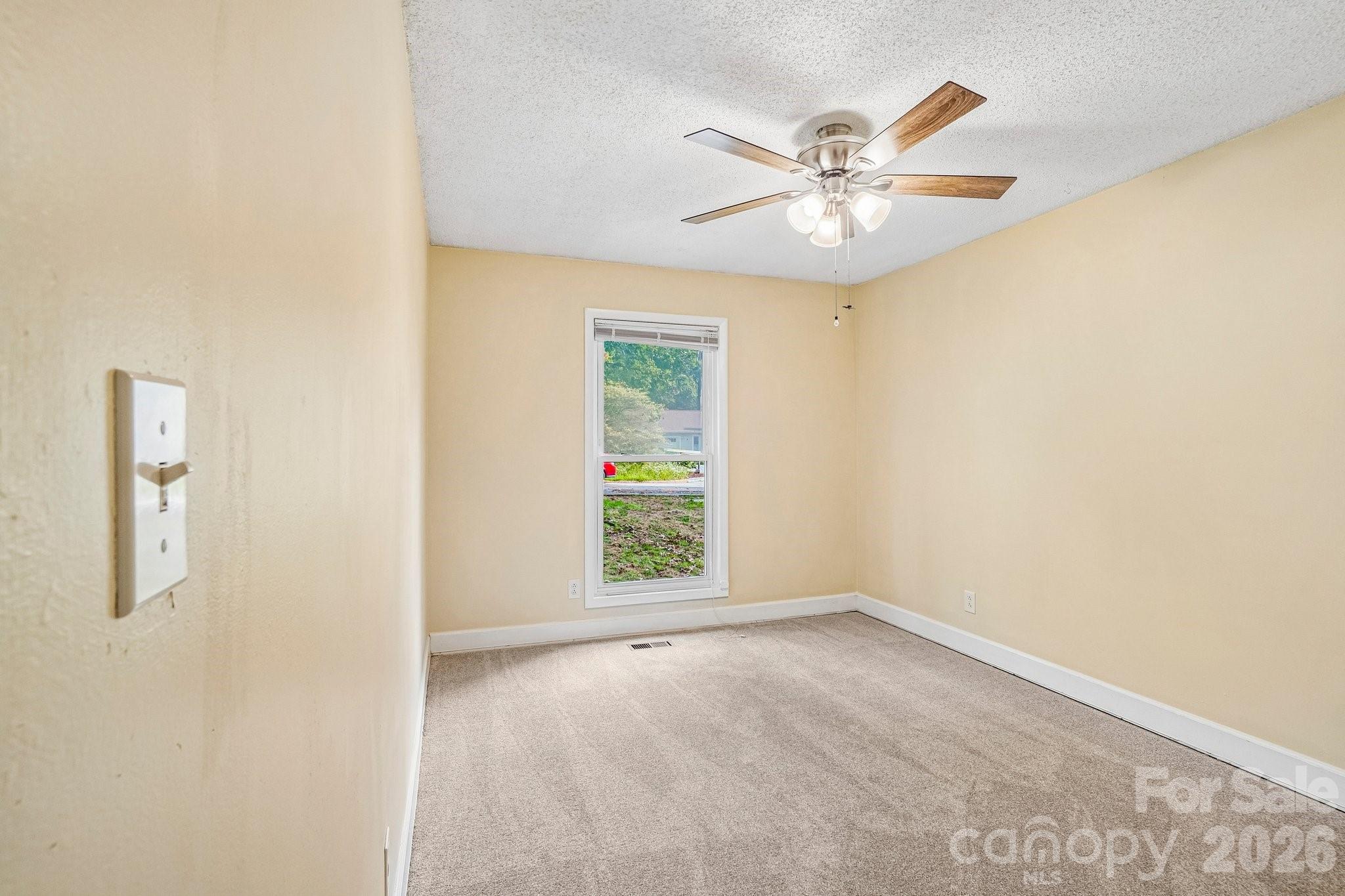 327 Heather Court — Asheville