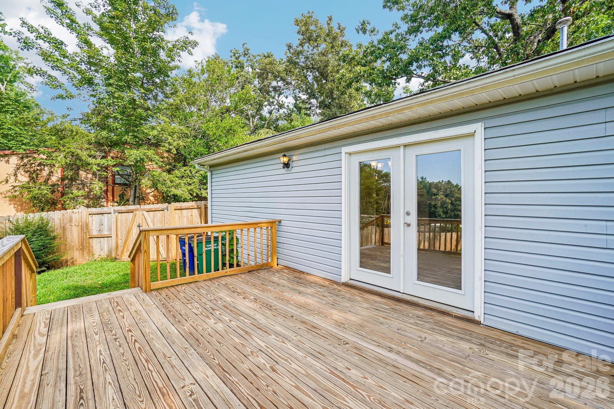 327 Heather Court — Asheville