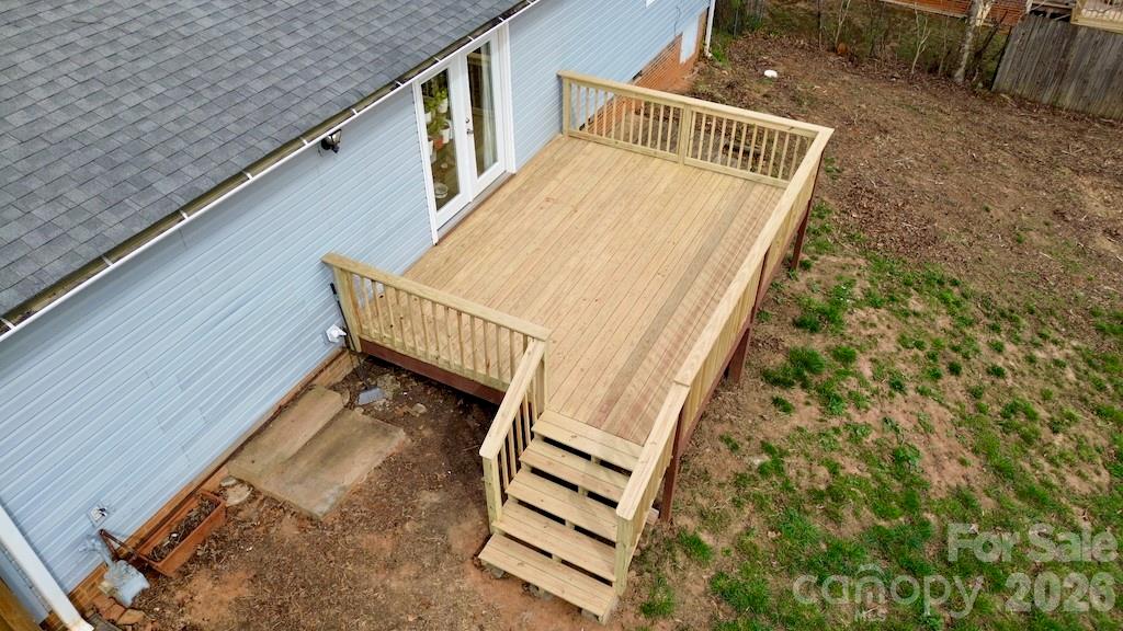 327 Heather Court — Asheville