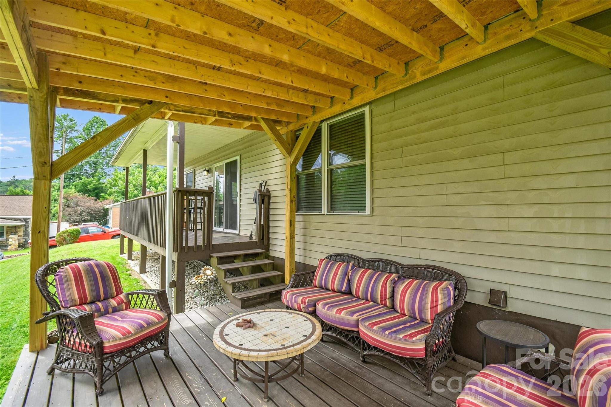 110 West Lane — Brevard