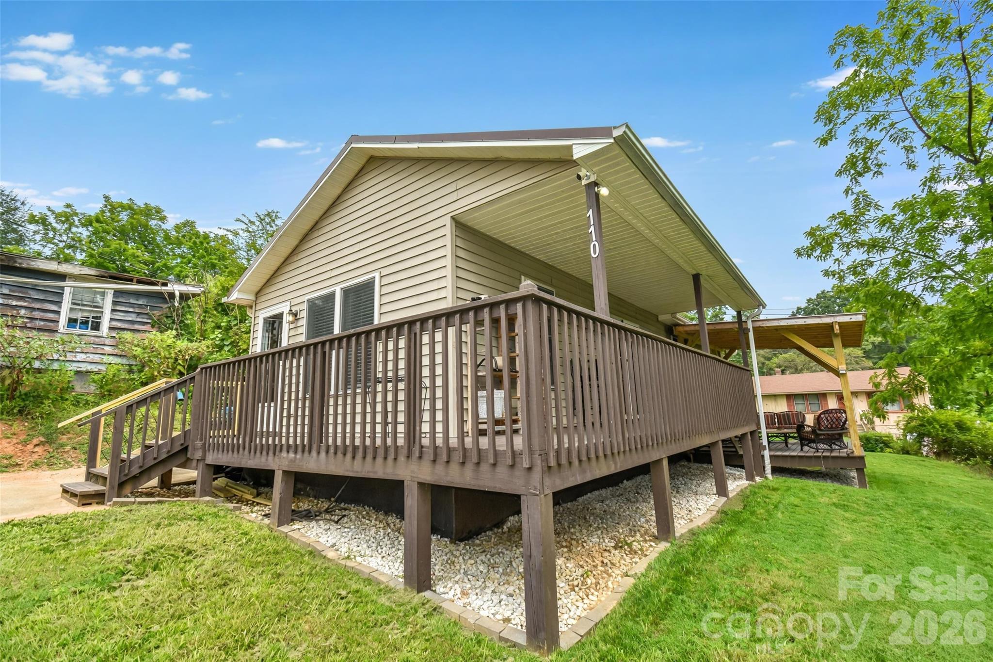 110 West Lane — Brevard