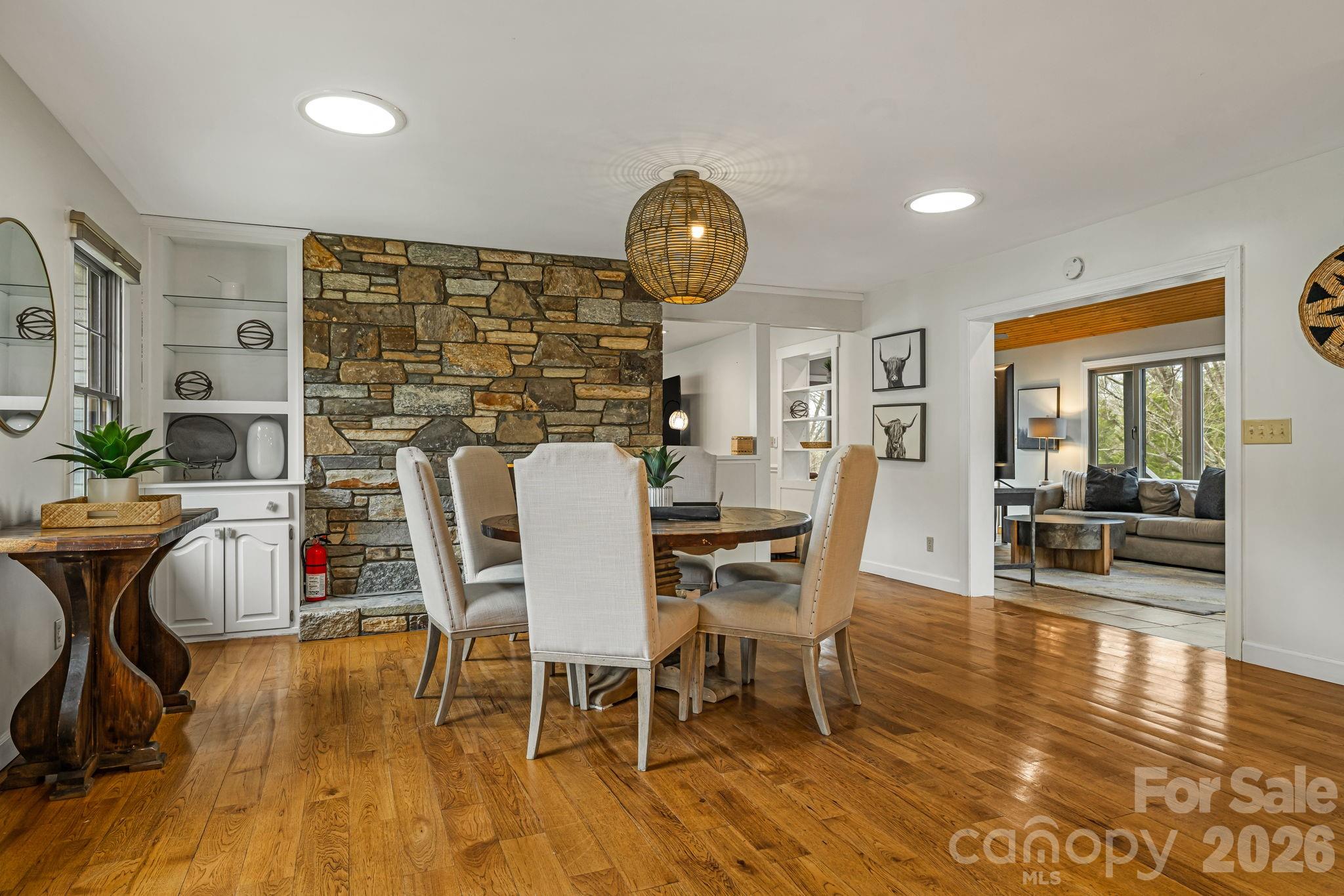 1236 Upper Brush Creek Road — Fairview