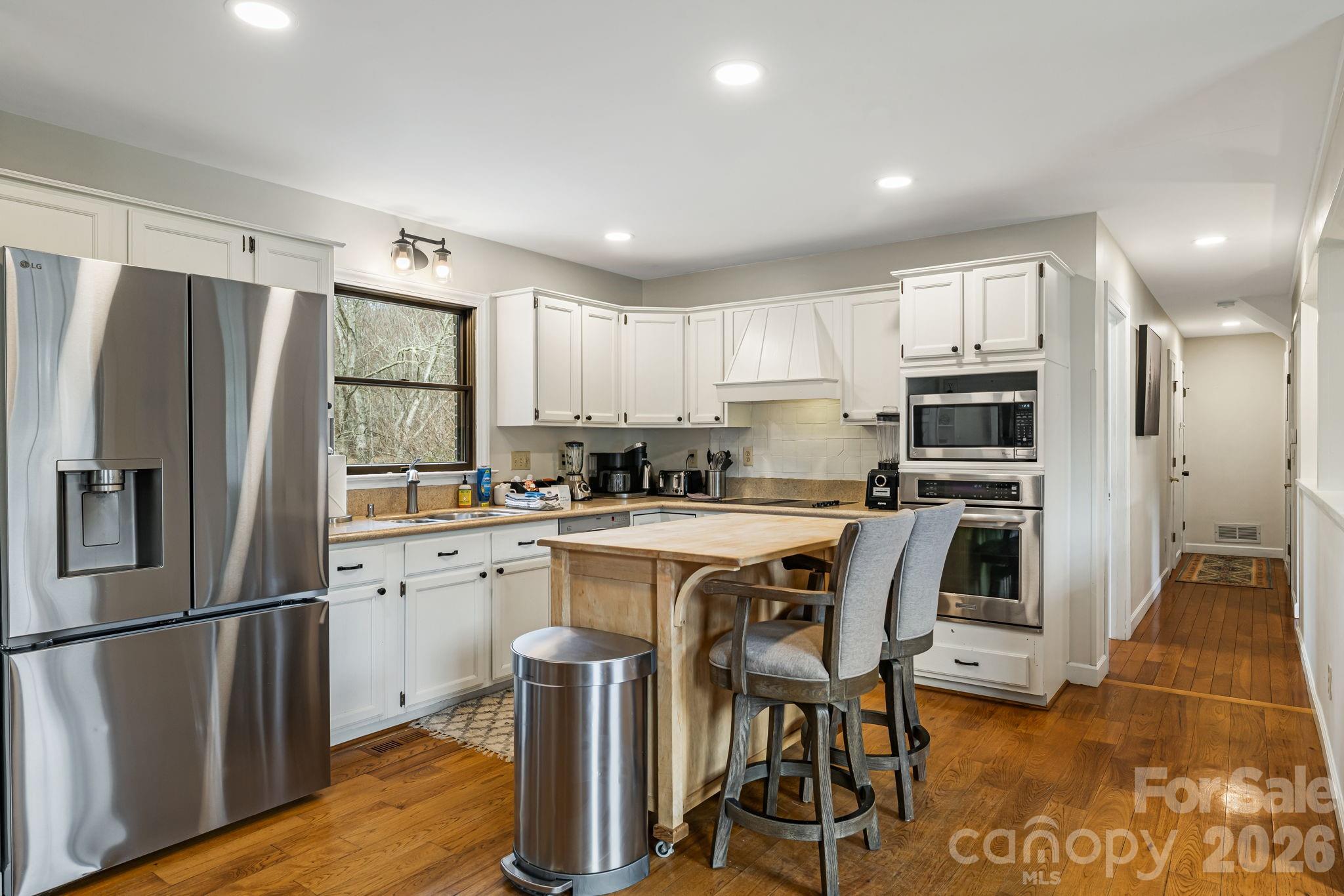 1236 Upper Brush Creek Road — Fairview