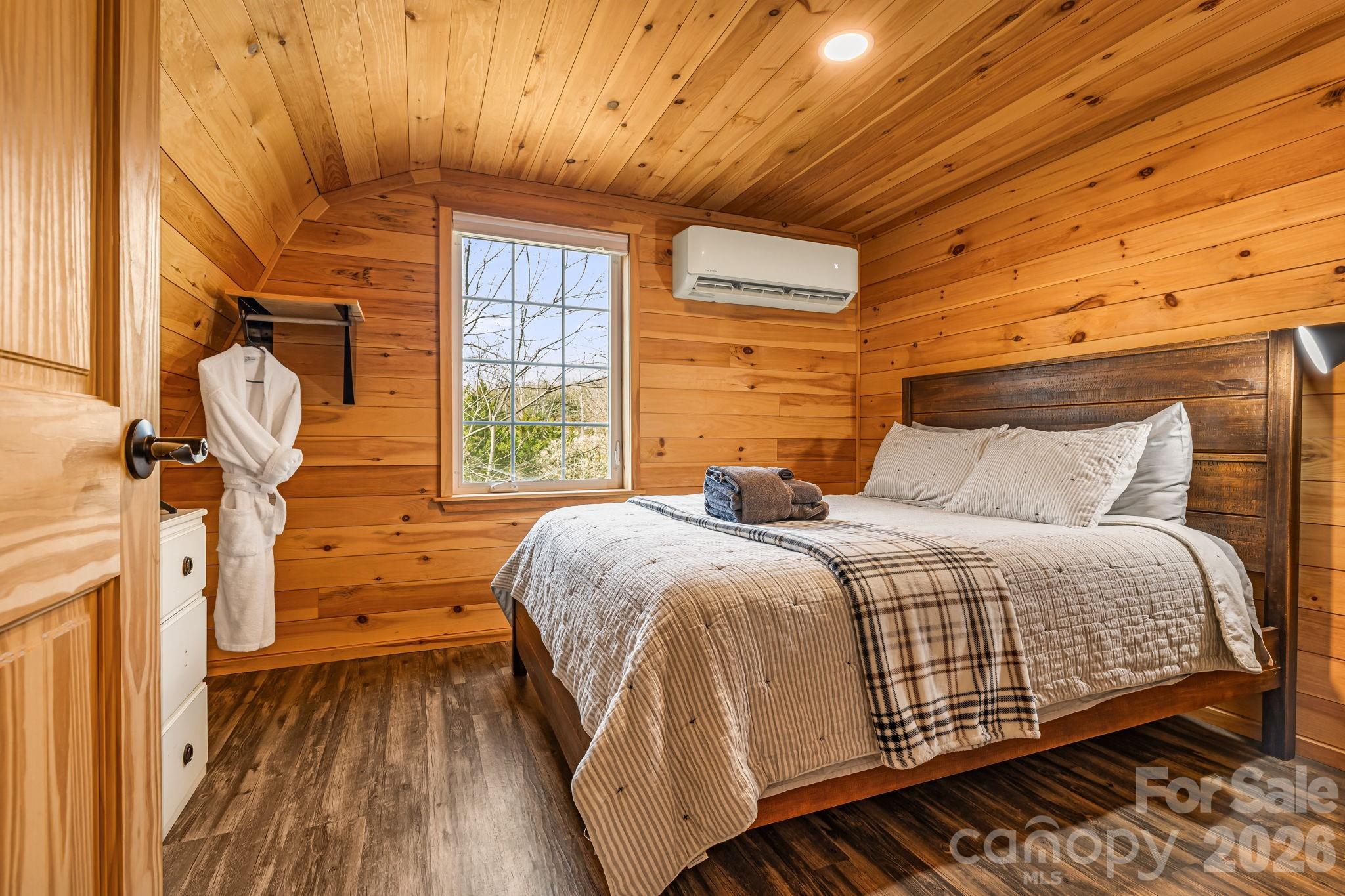 1236 Upper Brush Creek Road — Fairview