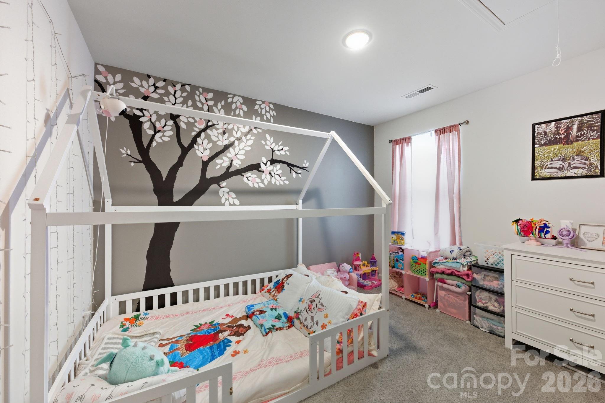 609 N Mulberry Street — Statesville