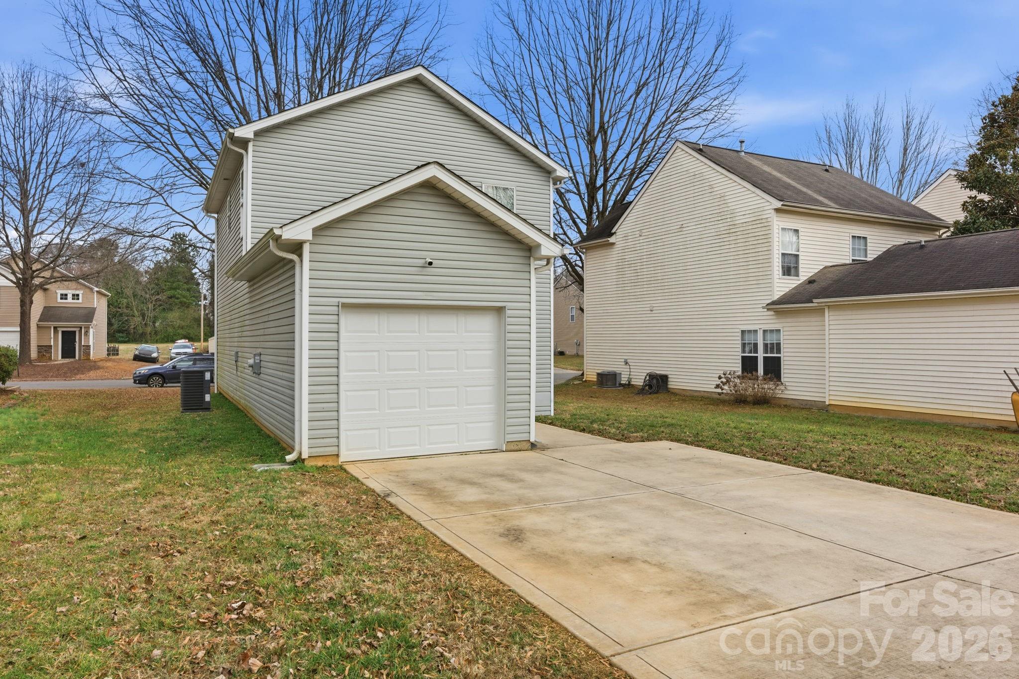 609 N Mulberry Street — Statesville