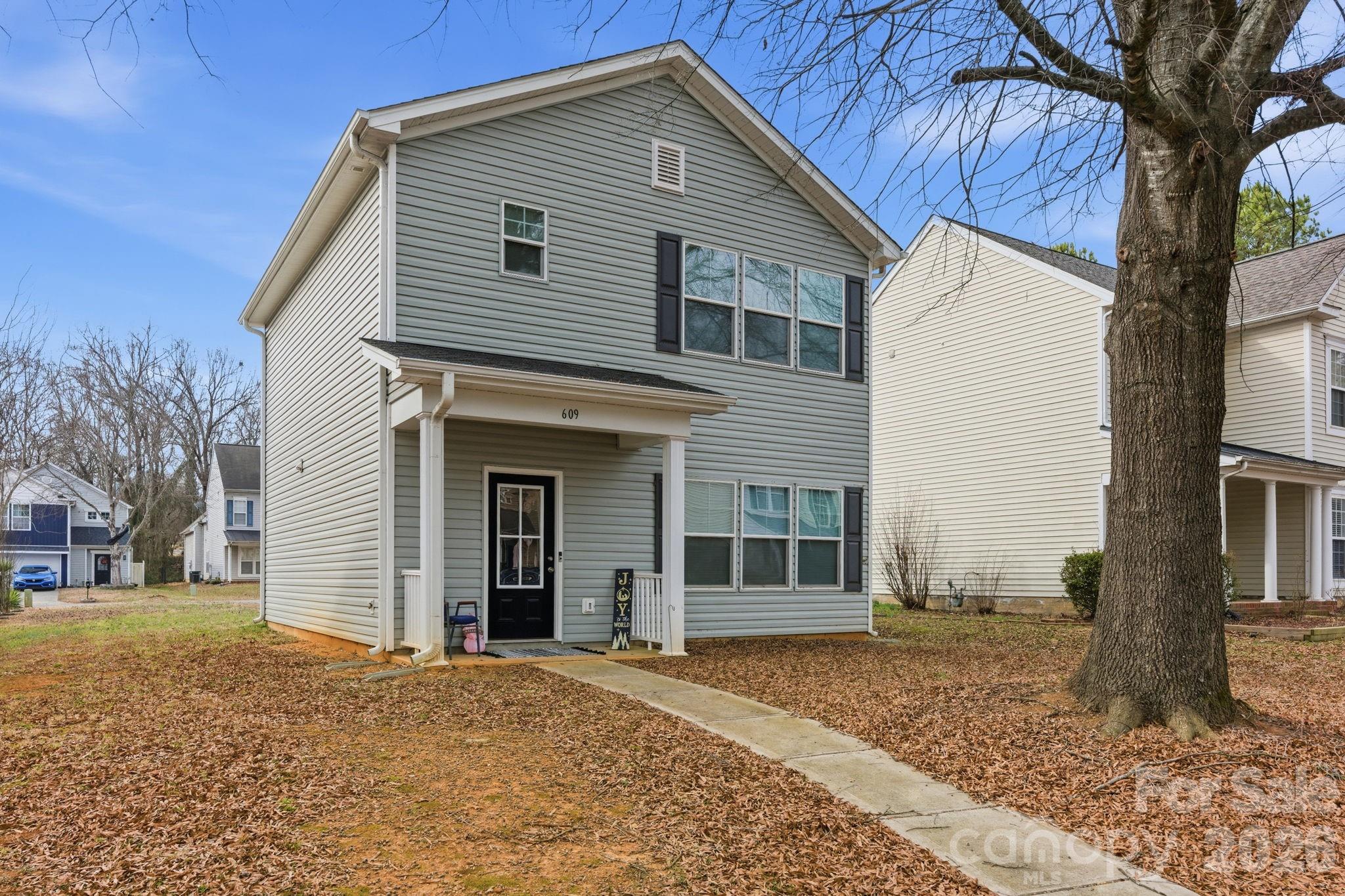 609 N Mulberry Street — Statesville