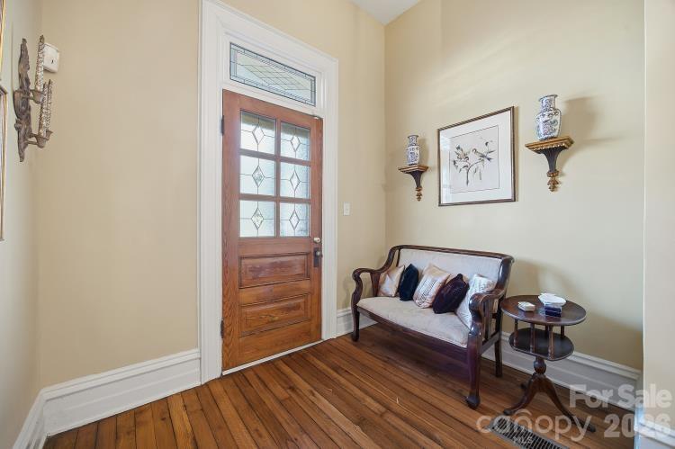 15 Kings Mountain Street — York