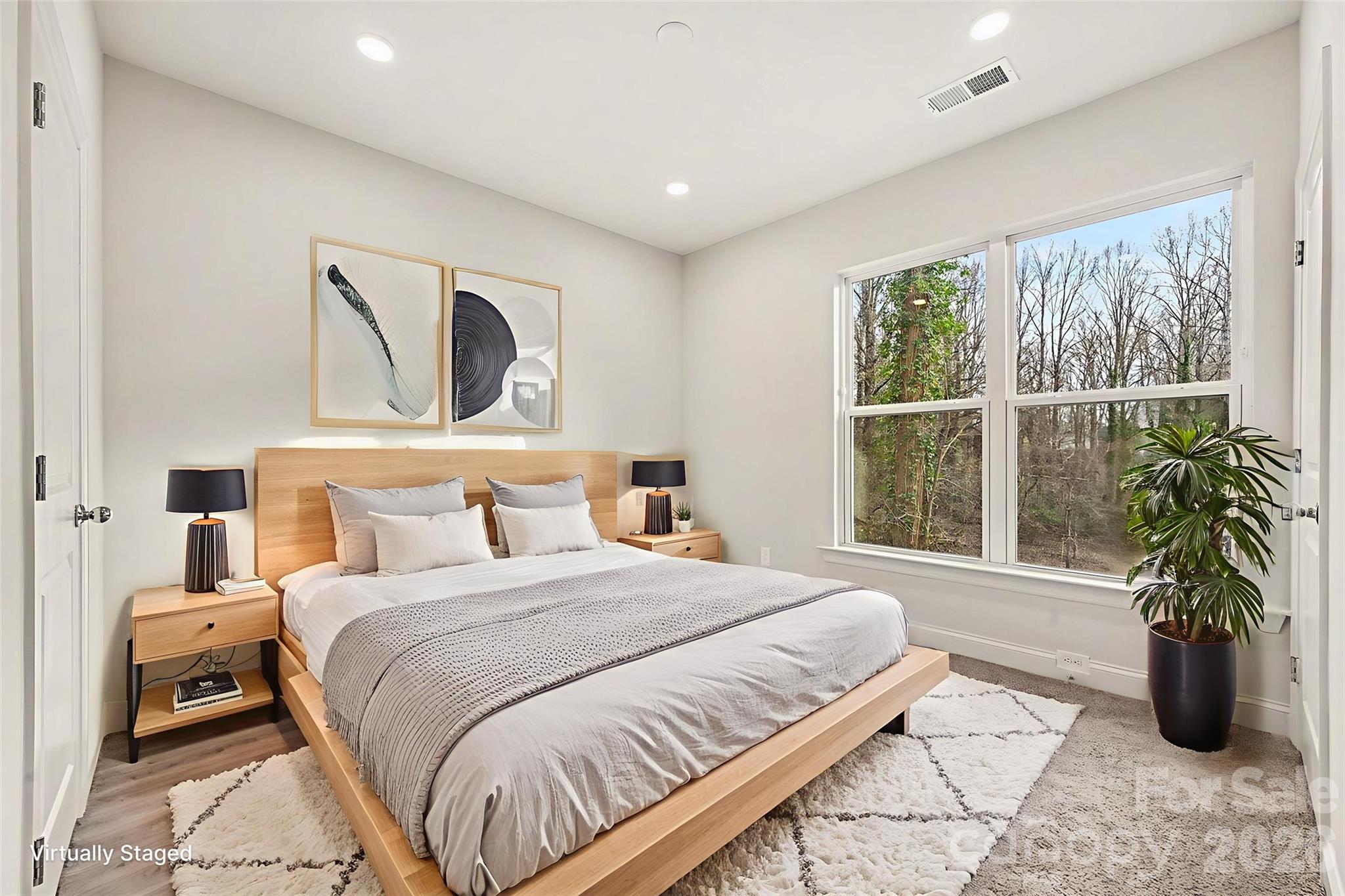 226 Oak Circle — Newton