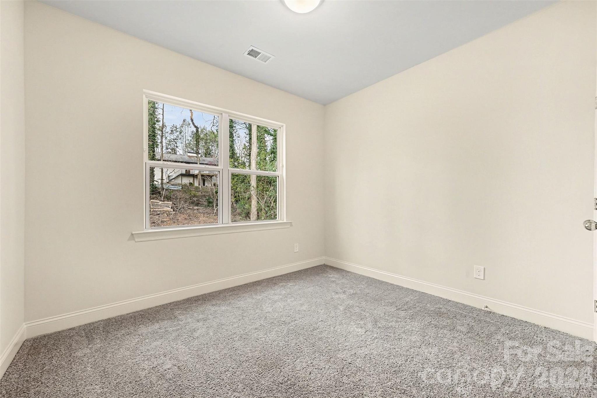 226 Oak Circle — Newton