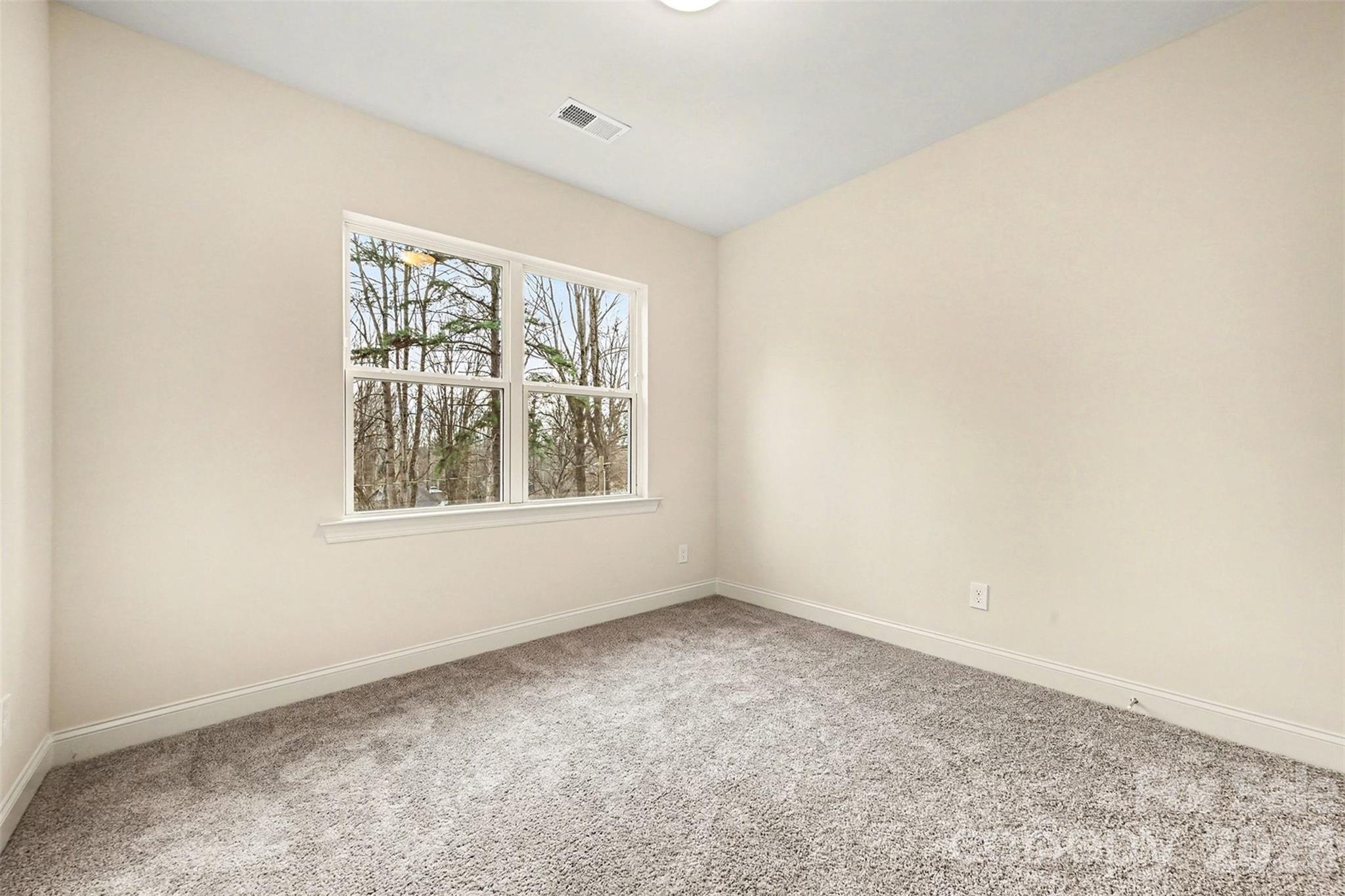 226 Oak Circle — Newton