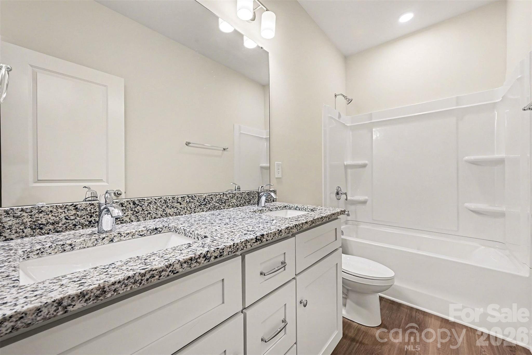 226 Oak Circle — Newton