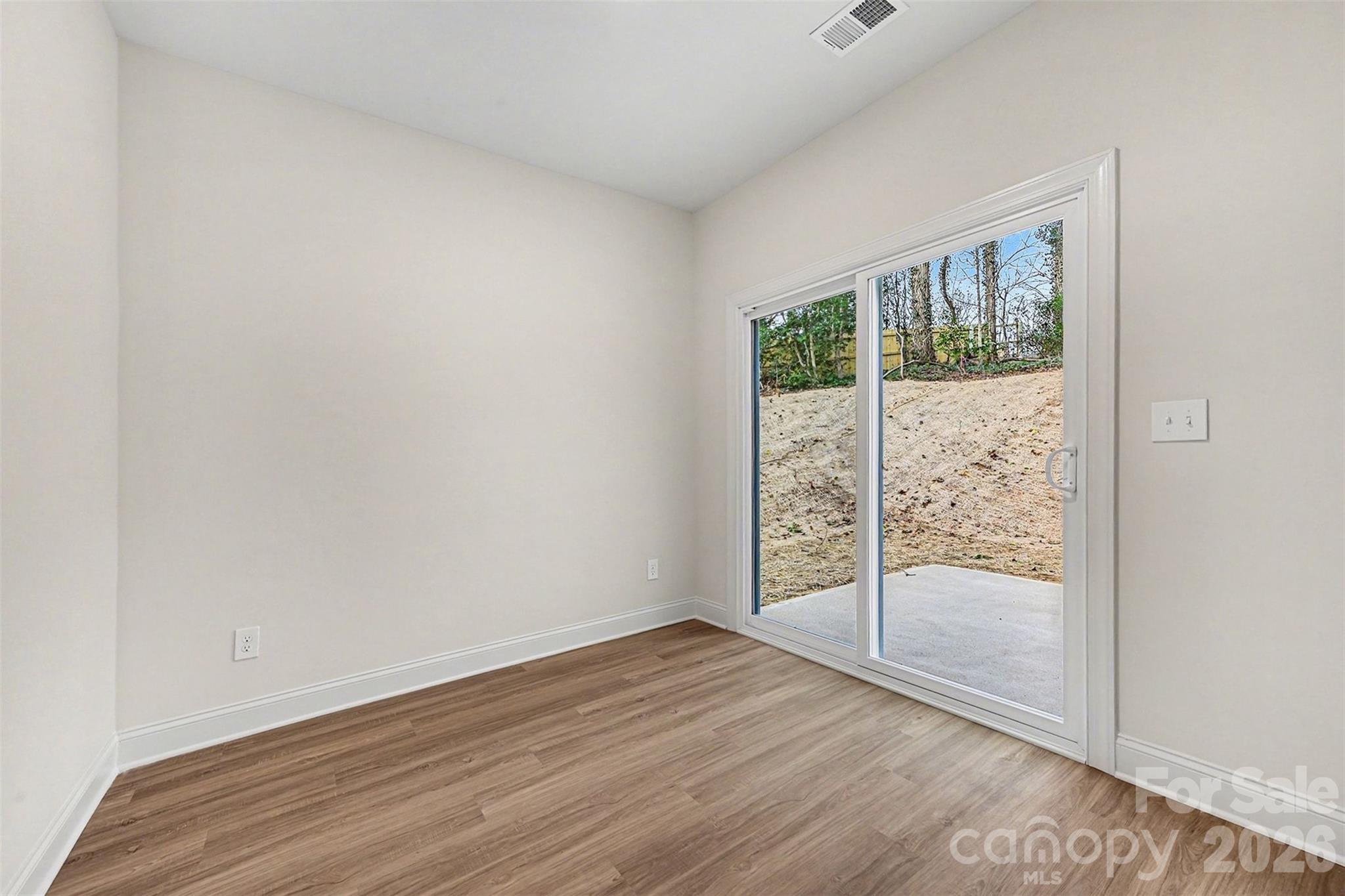 226 Oak Circle — Newton