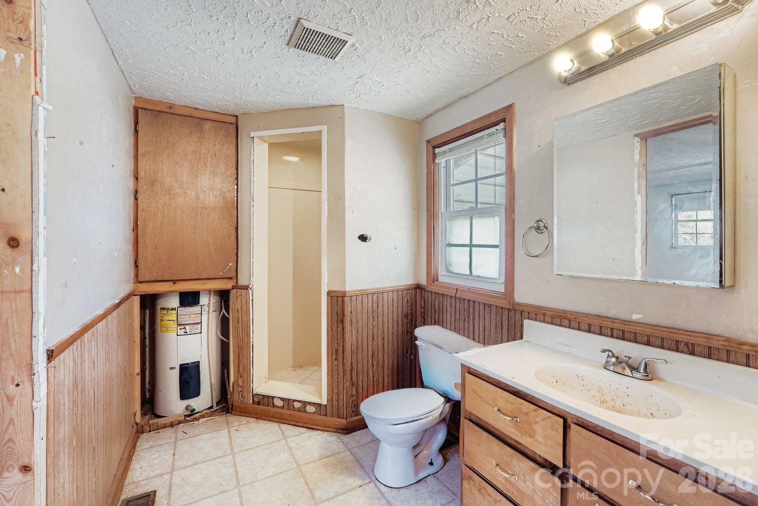 901 Klondale Street — China Grove