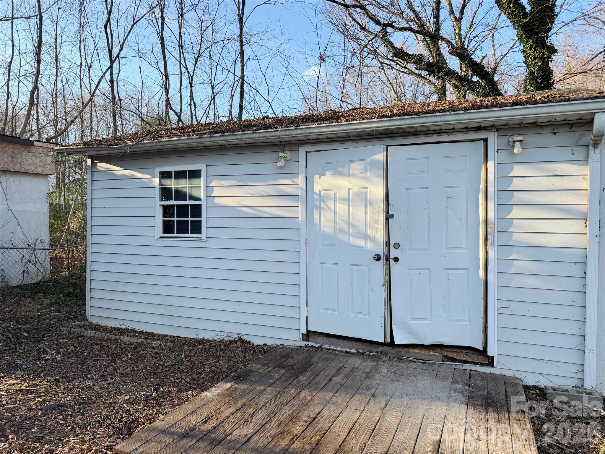 901 Klondale Street — China Grove