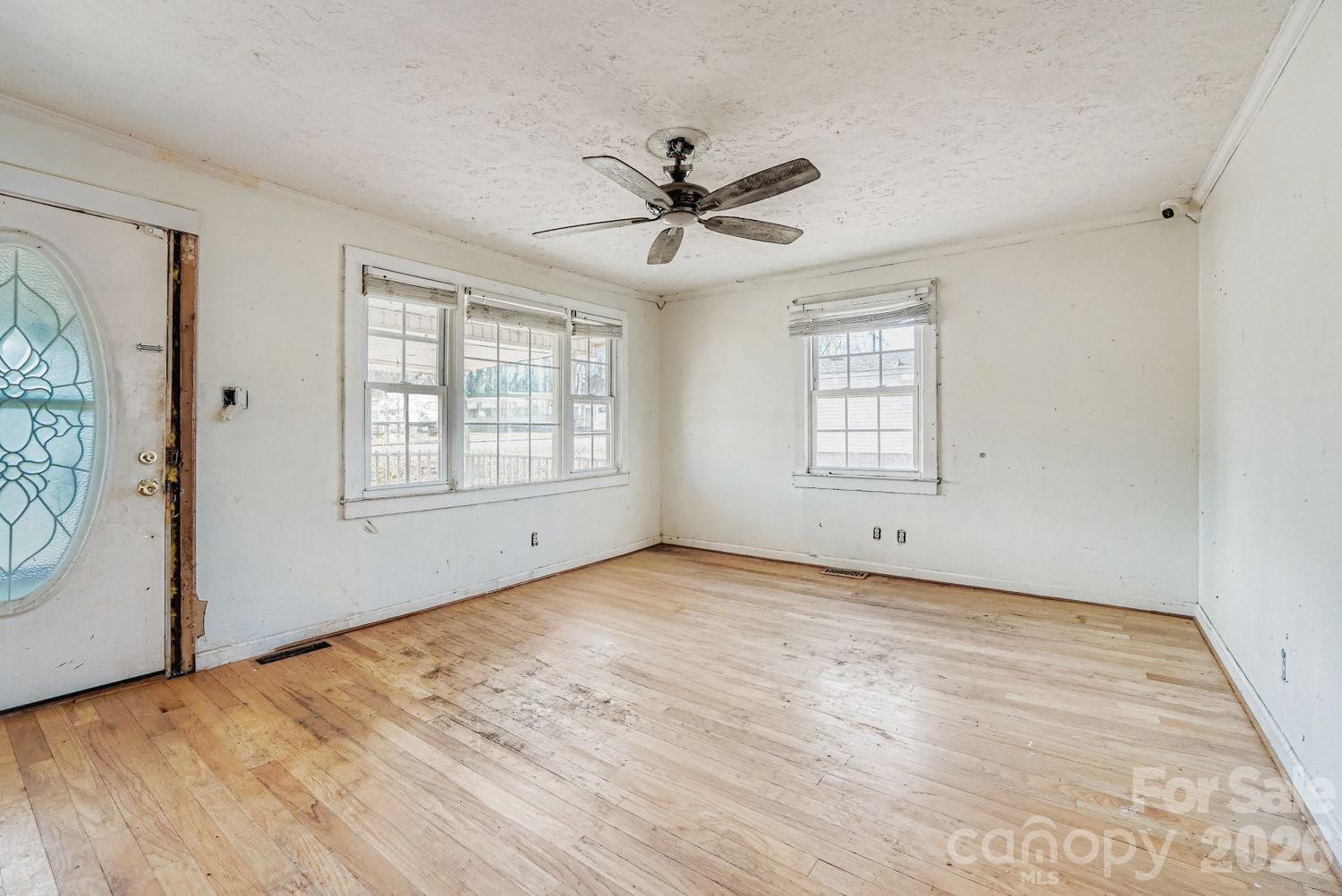 901 Klondale Street — China Grove