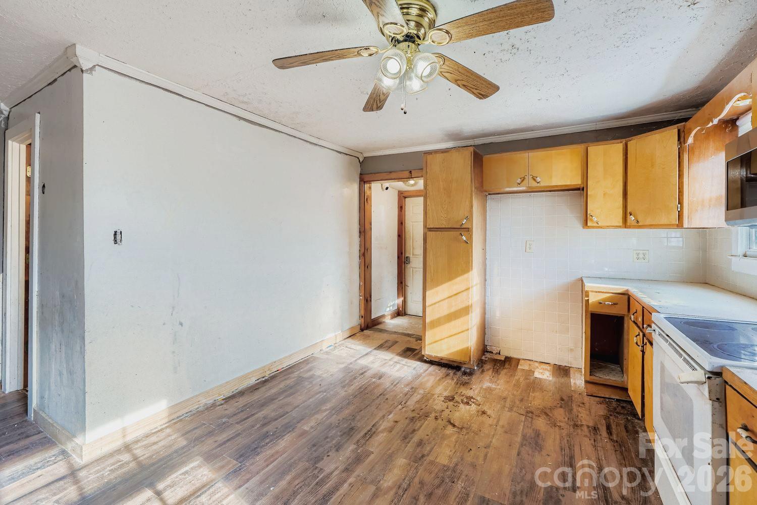 901 Klondale Street — China Grove