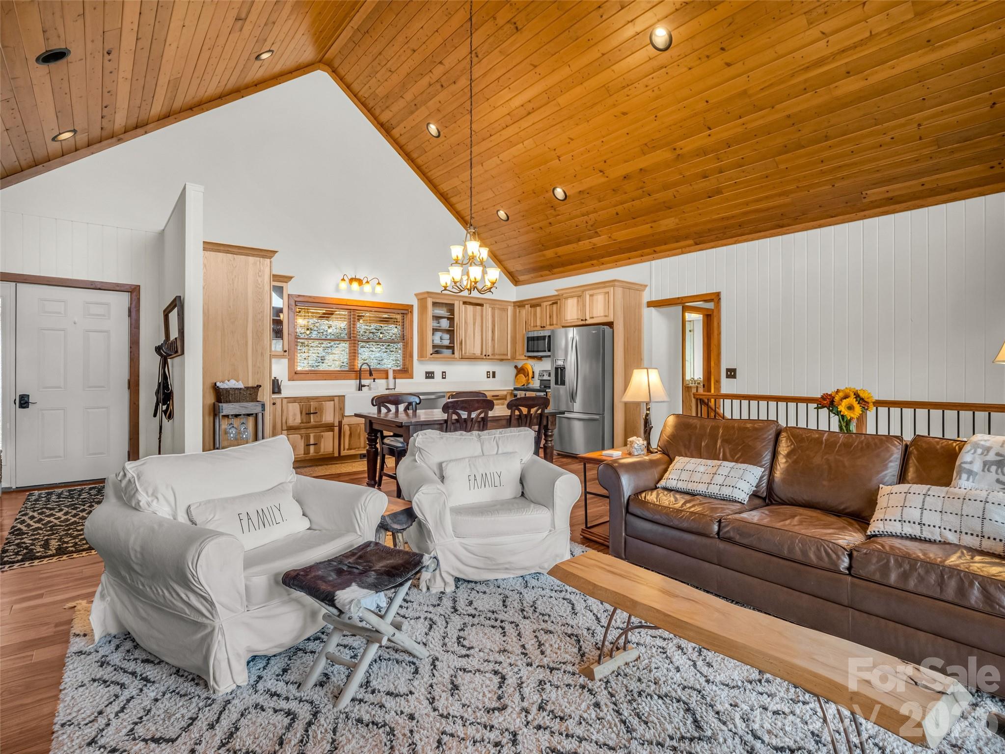 32 Zebulon Lane — Mars Hill
