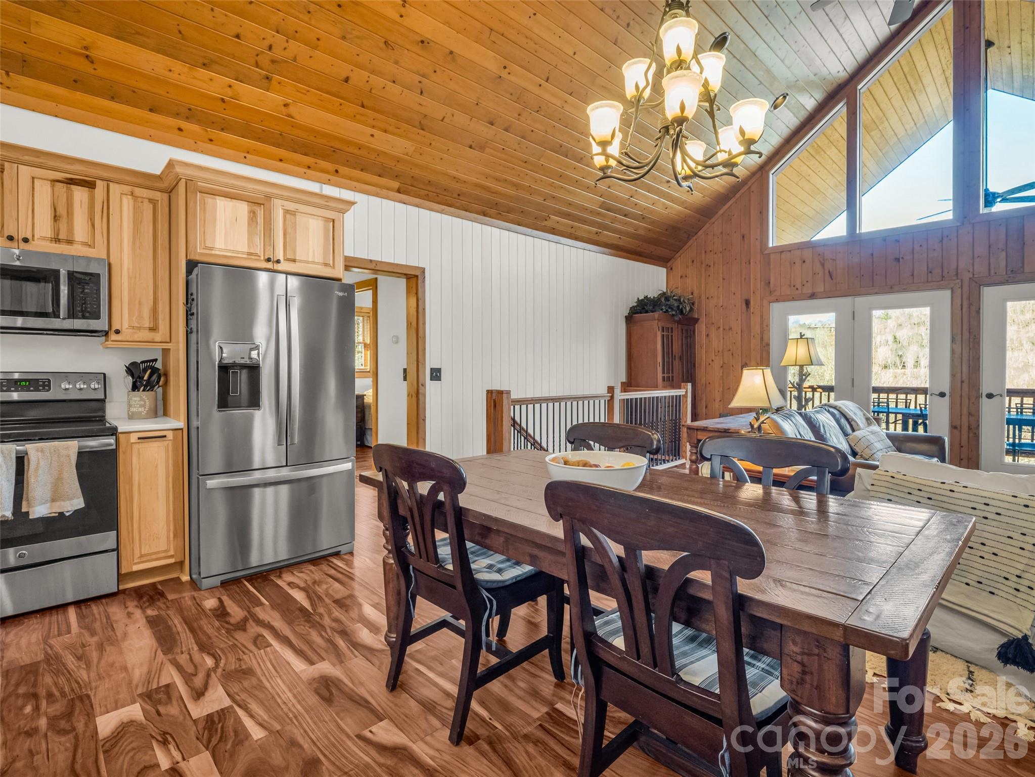 32 Zebulon Lane — Mars Hill
