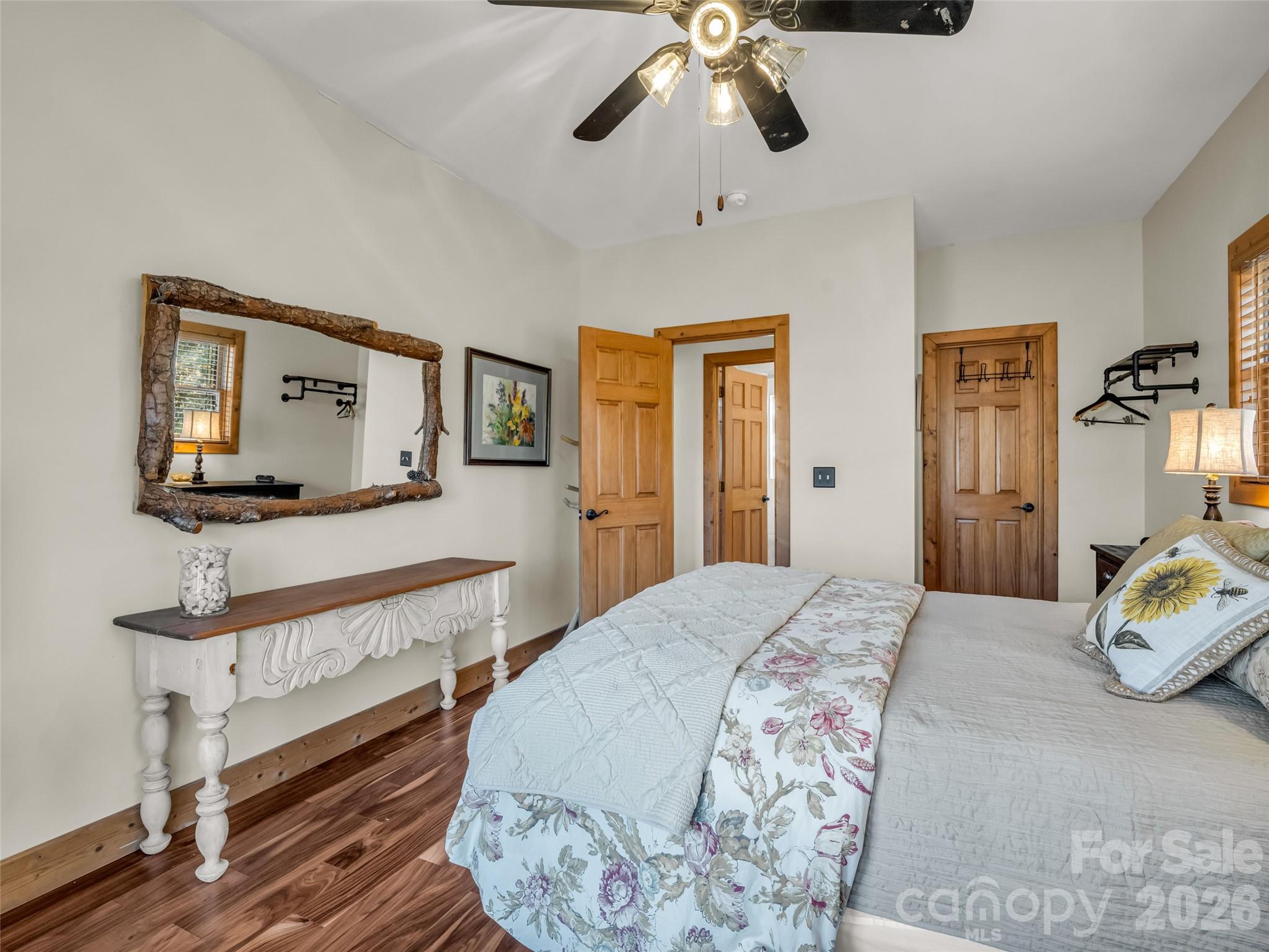 32 Zebulon Lane — Mars Hill