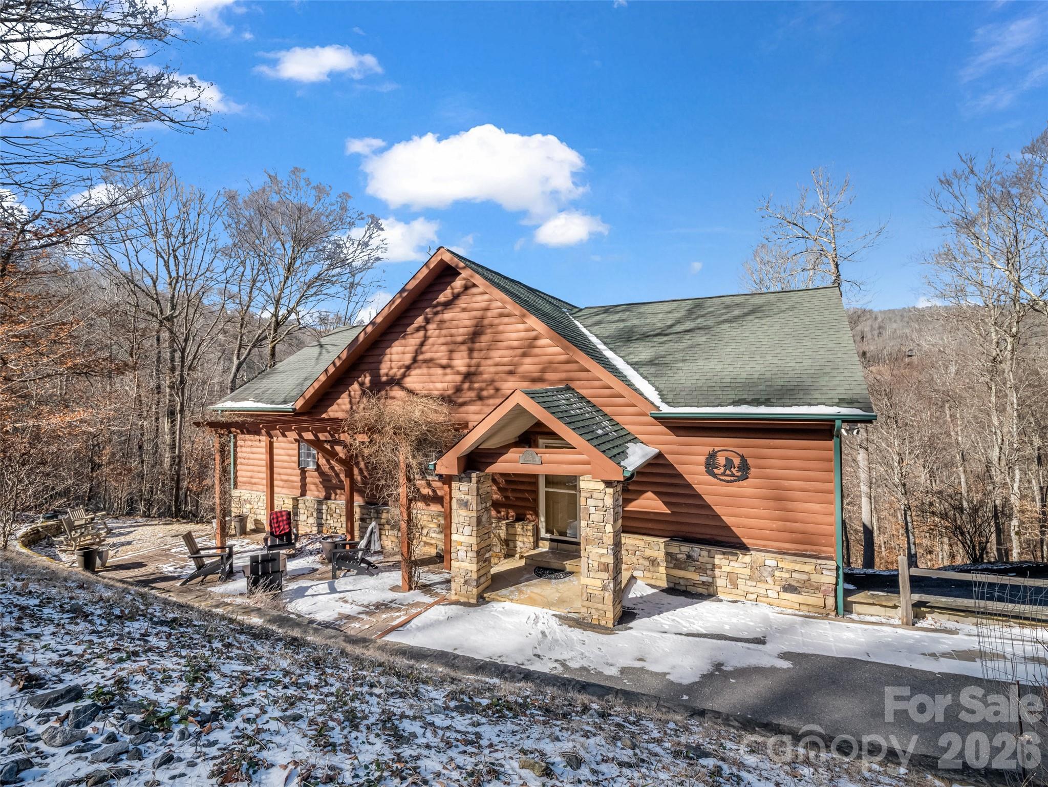 32 Zebulon Lane — Mars Hill