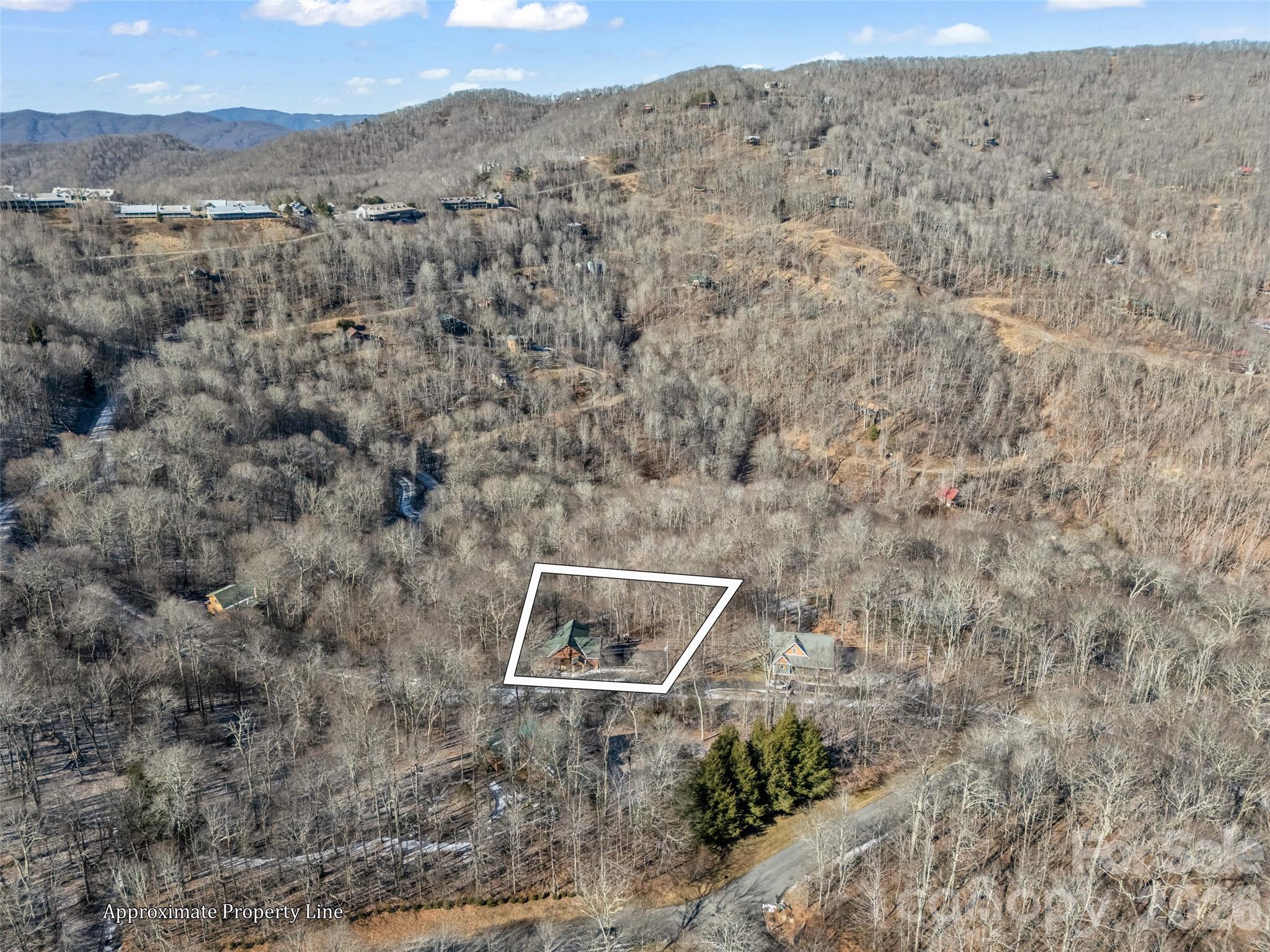 32 Zebulon Lane — Mars Hill