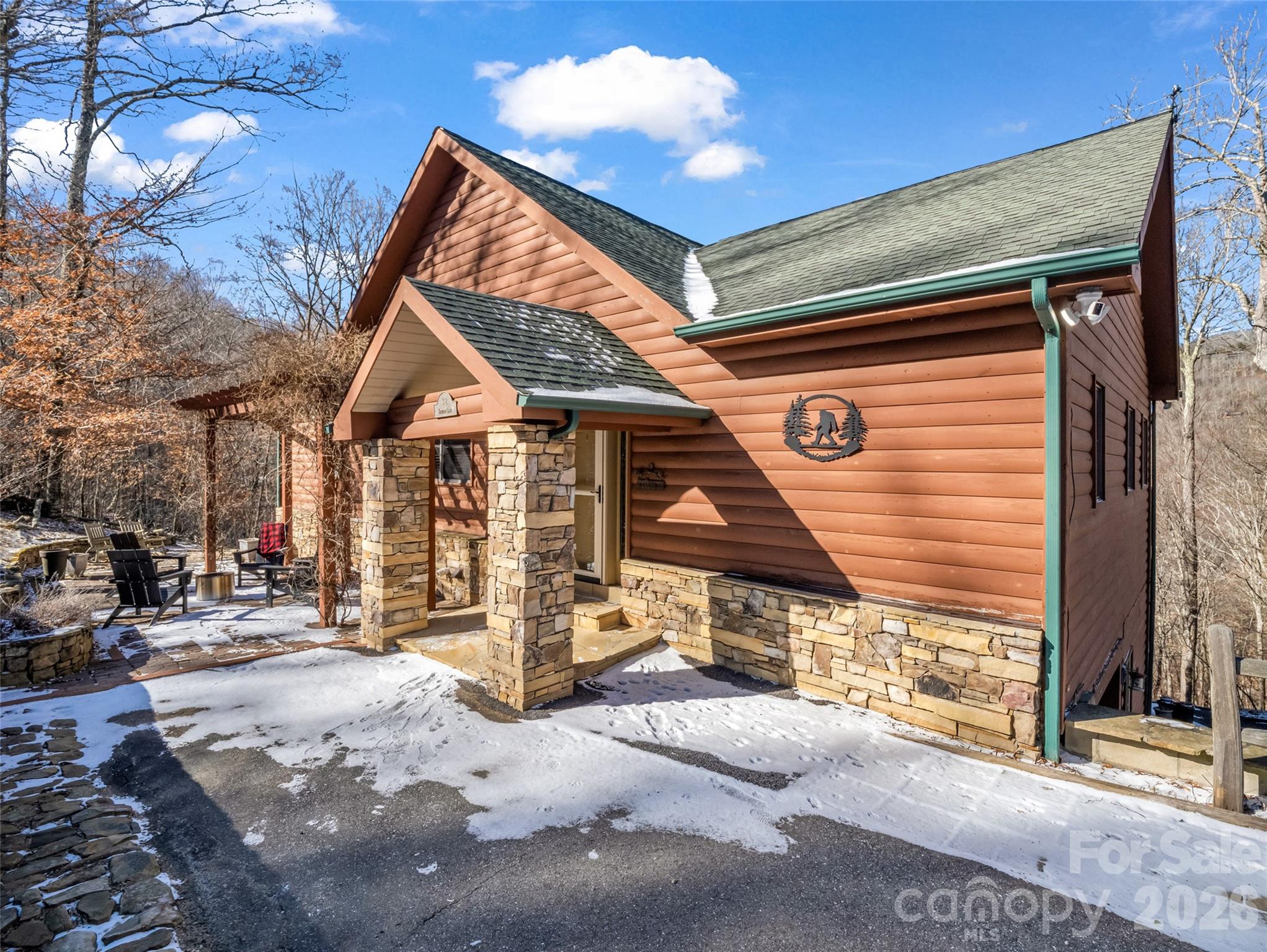 32 Zebulon Lane — Mars Hill
