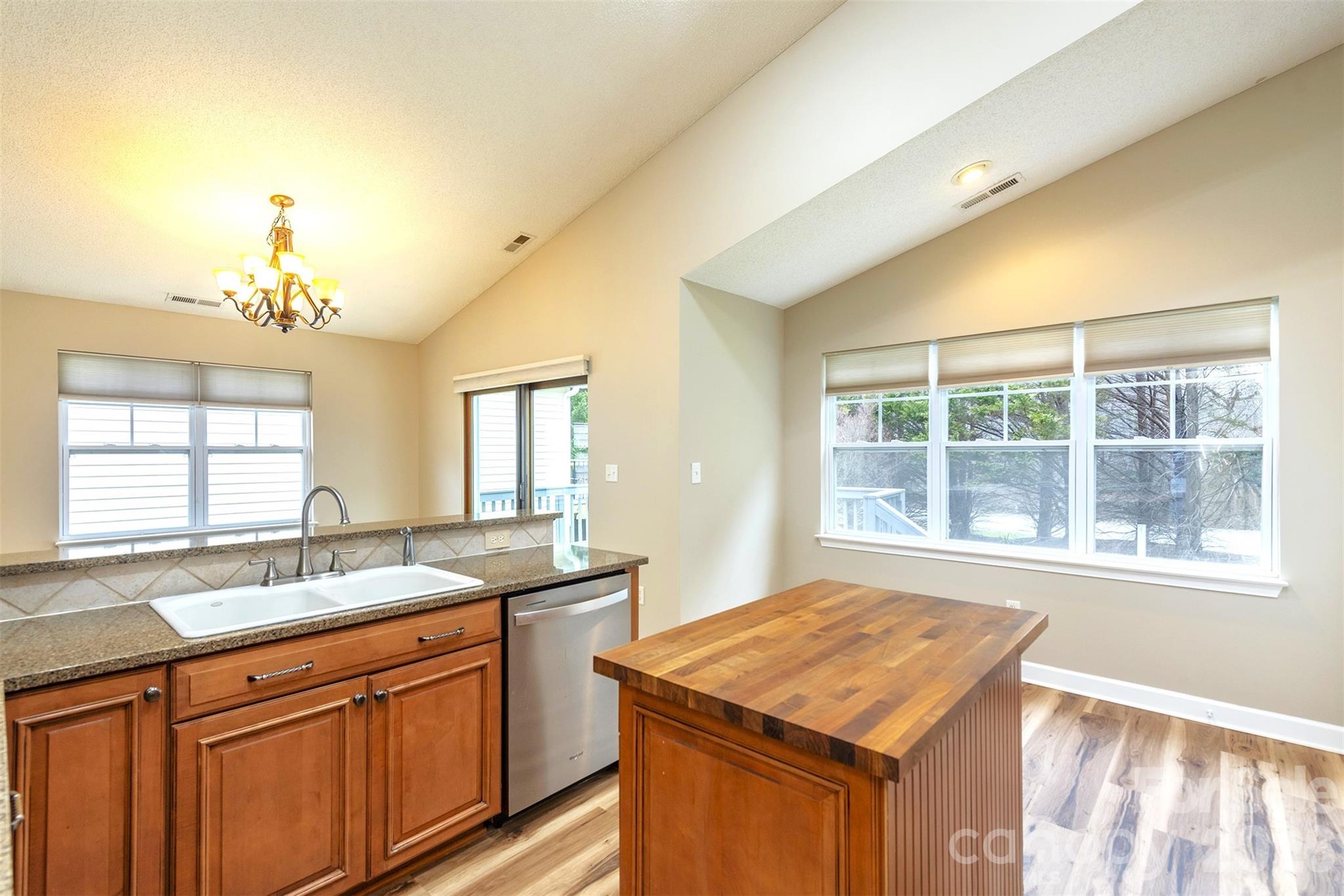 50 Clear Creekside Drive — Hendersonville