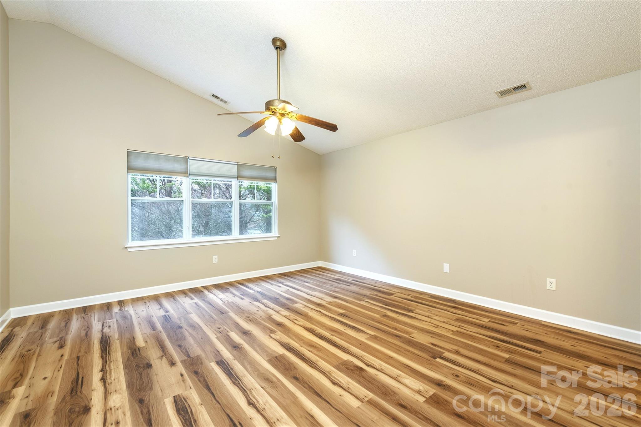 50 Clear Creekside Drive — Hendersonville