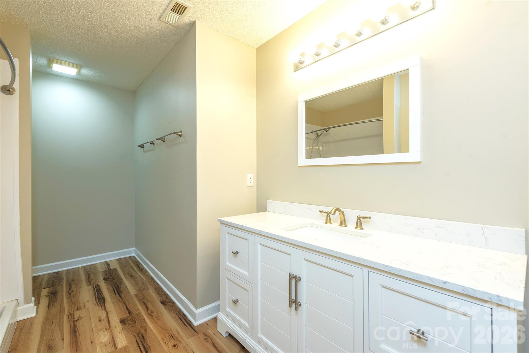 50 Clear Creekside Drive — Hendersonville