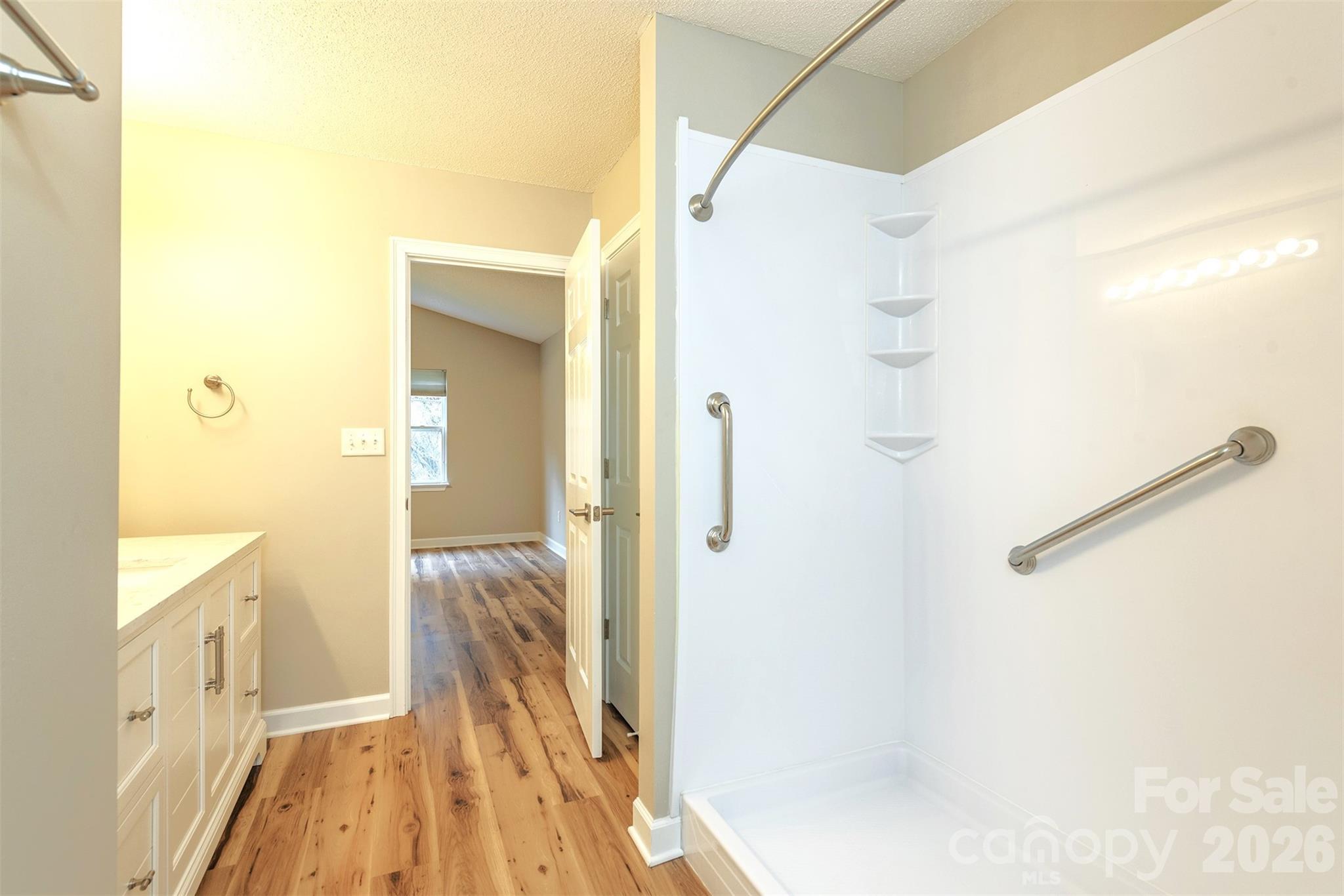 50 Clear Creekside Drive — Hendersonville