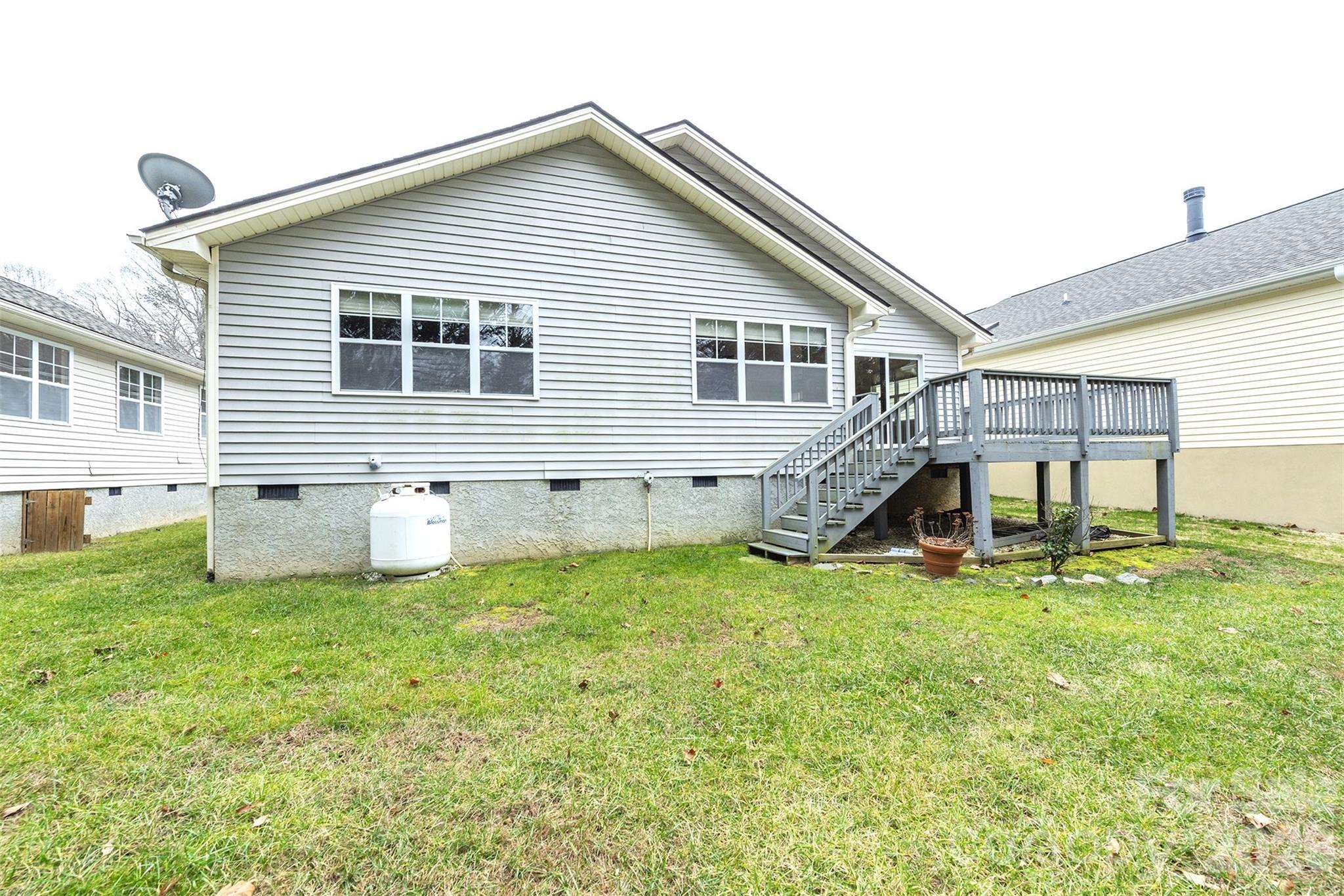 50 Clear Creekside Drive — Hendersonville
