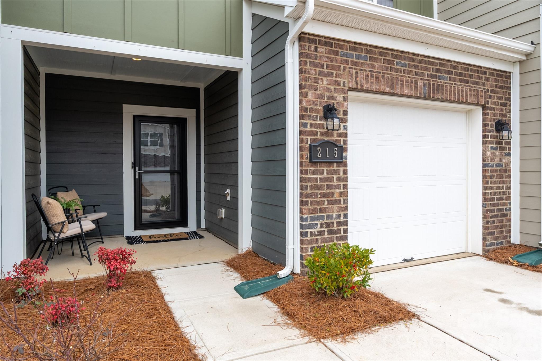 215 Harpers Run Lane — Matthews