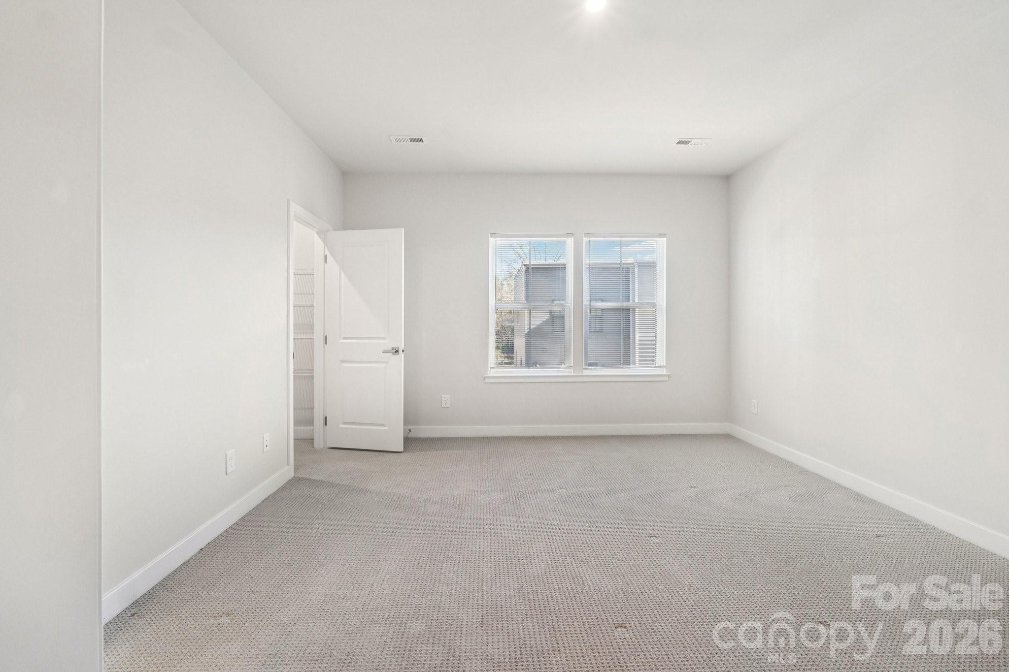 547 Nantahala Drive — Charlotte