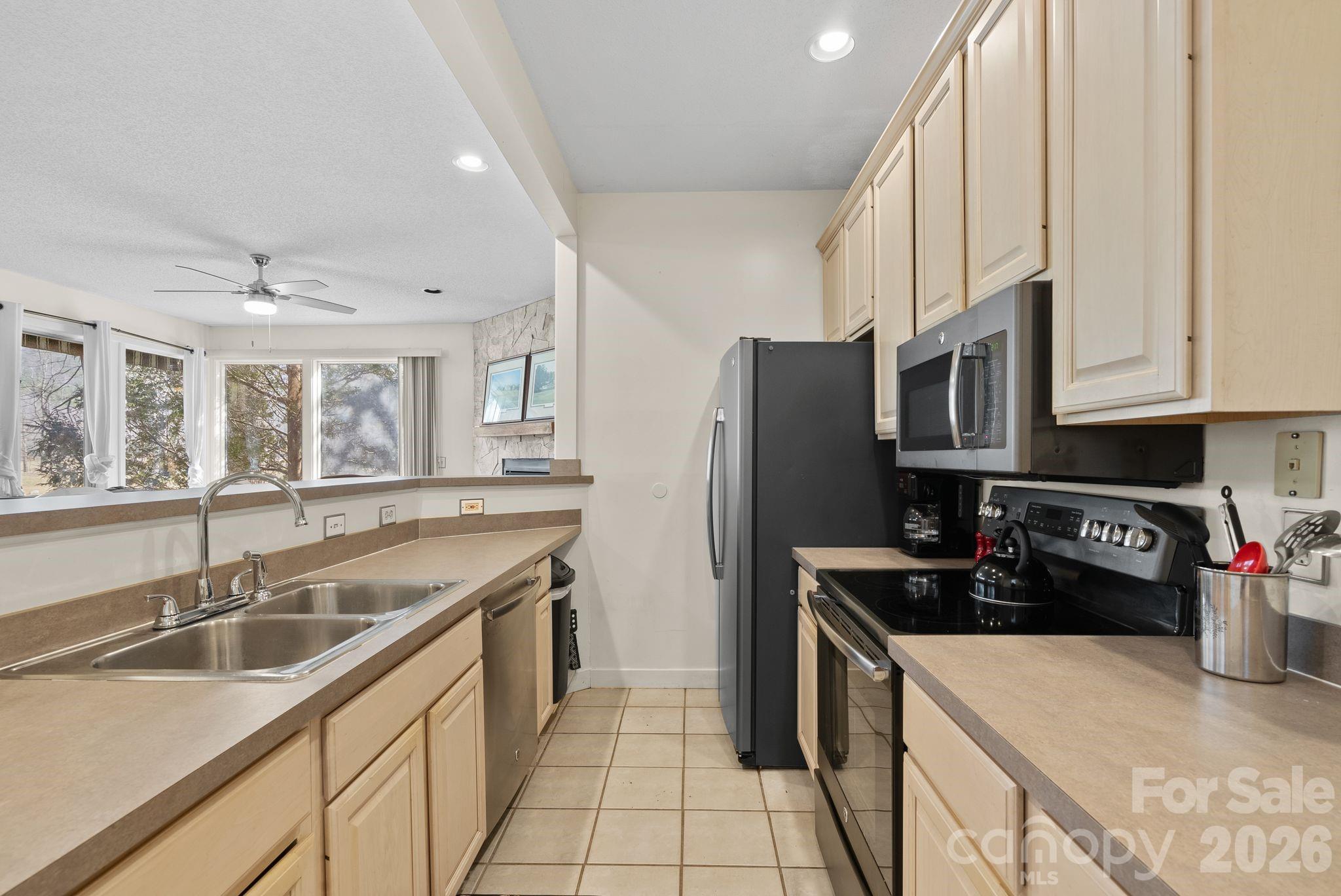 299 Blue Ridge Drive S #1 — Marion