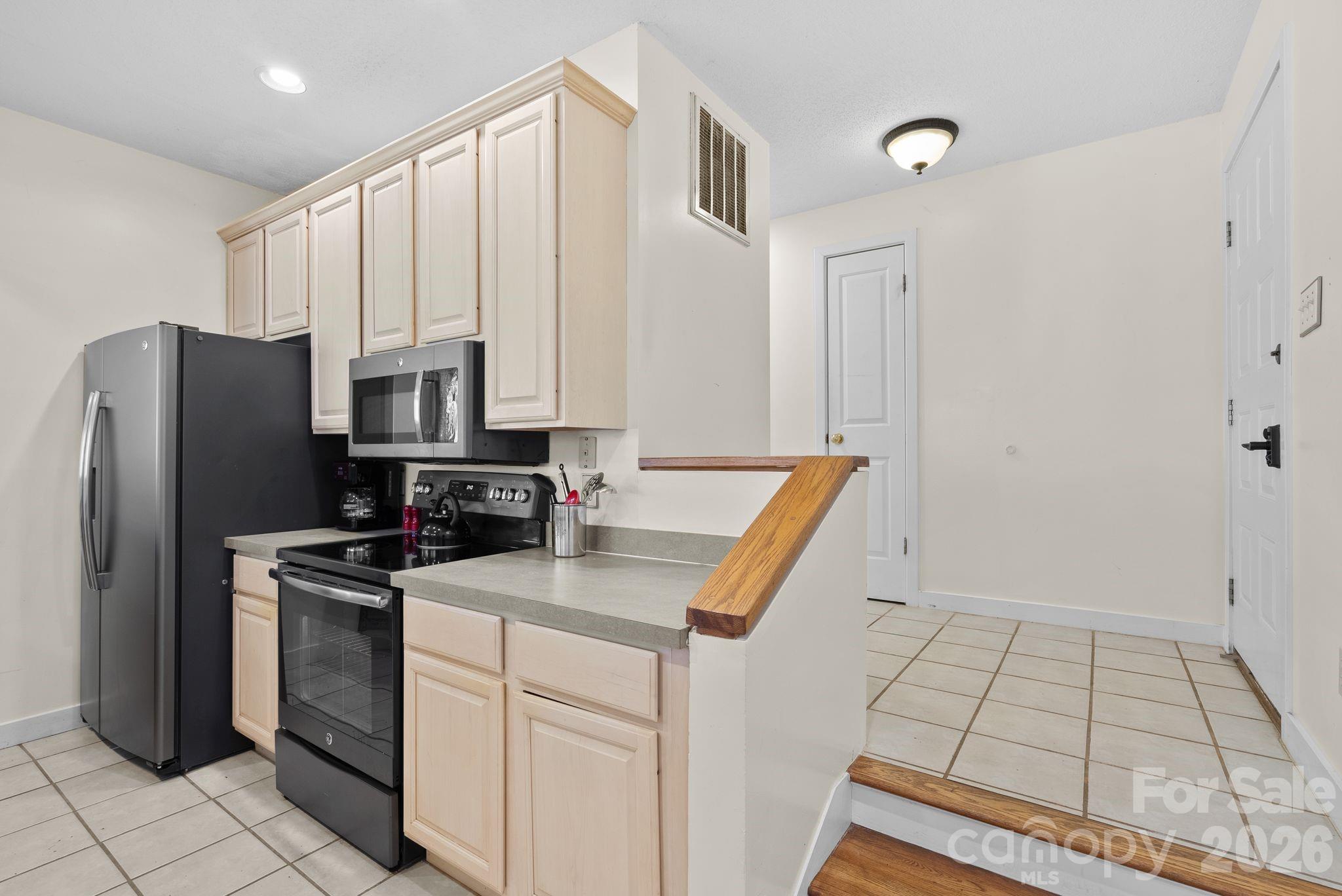 299 Blue Ridge Drive S #1 — Marion