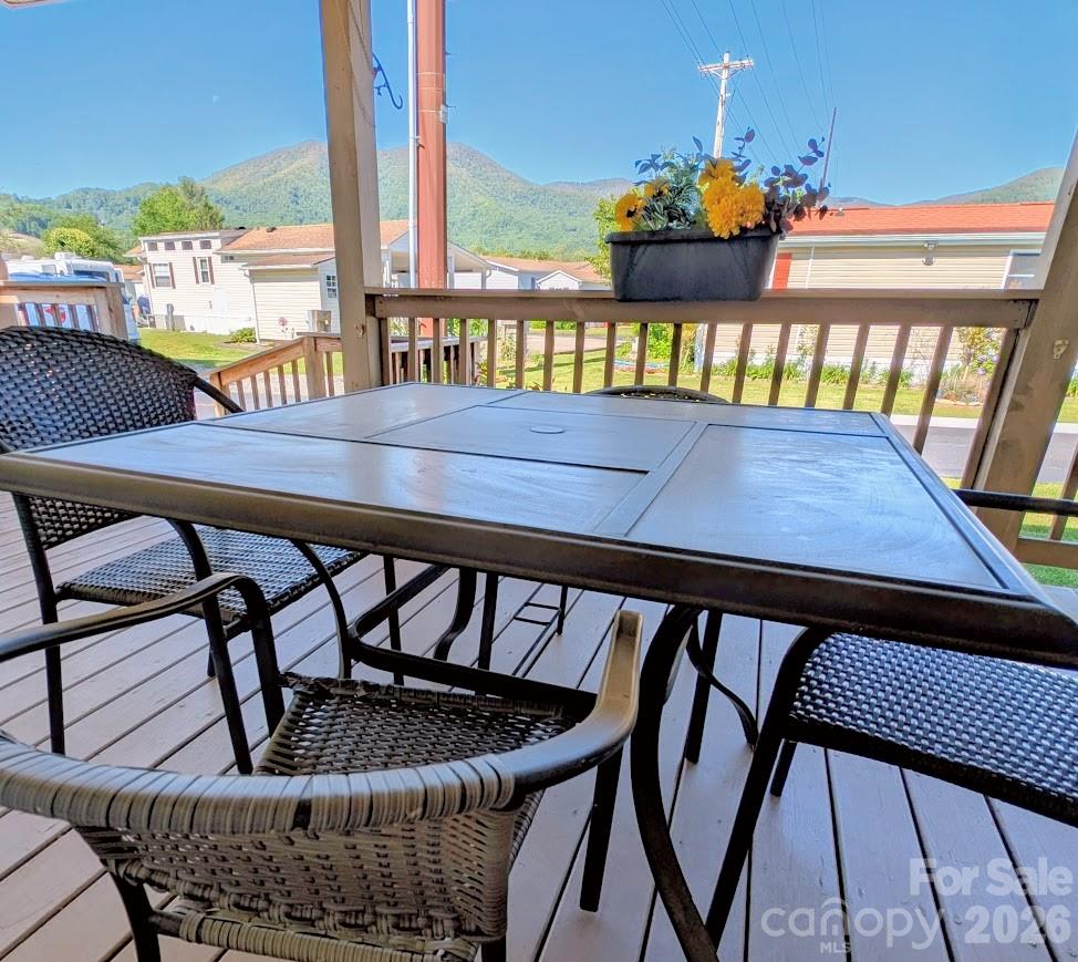 29 Polka Lane — Waynesville