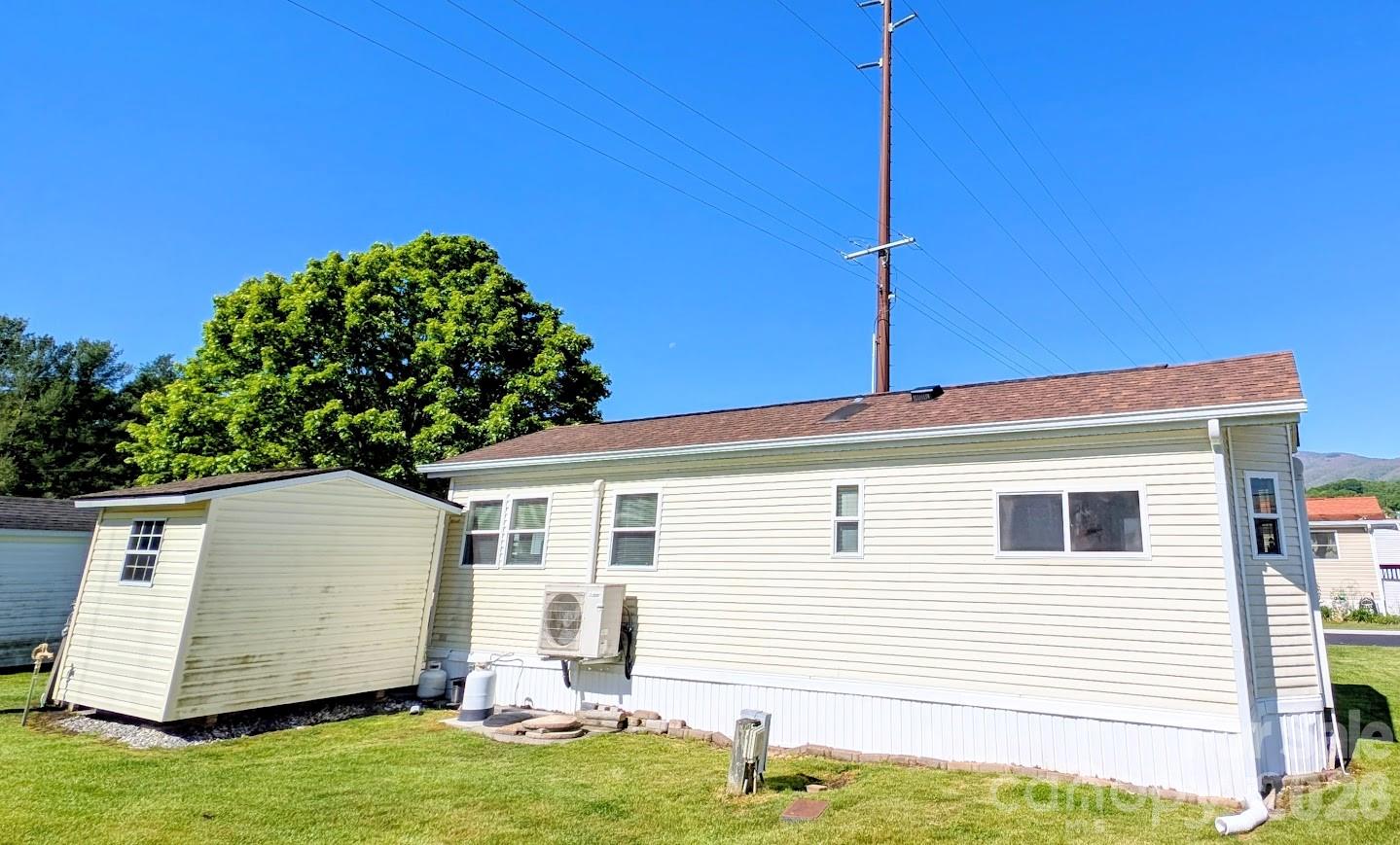 29 Polka Lane — Waynesville