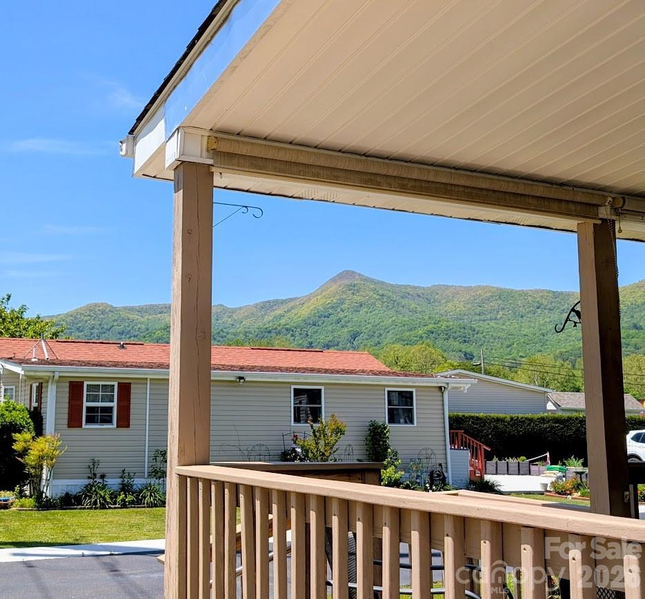 29 Polka Lane — Waynesville