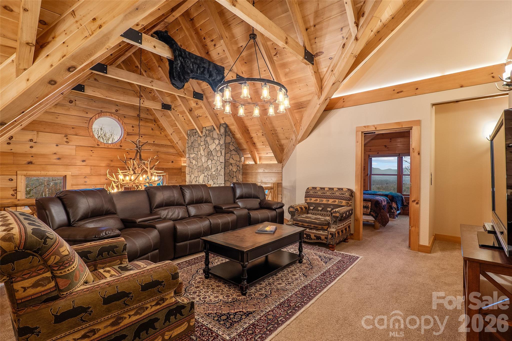 112 Hamburg Mountain Road — Weaverville