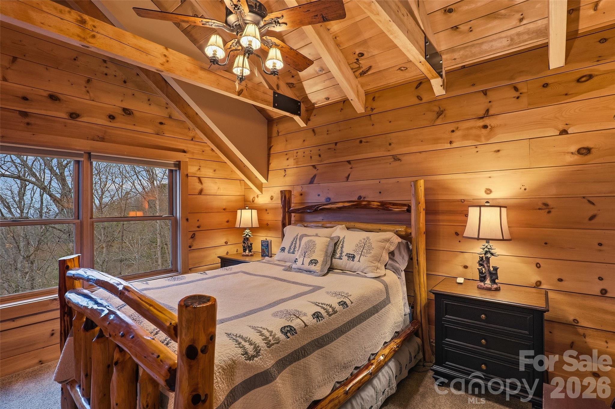 112 Hamburg Mountain Road — Weaverville