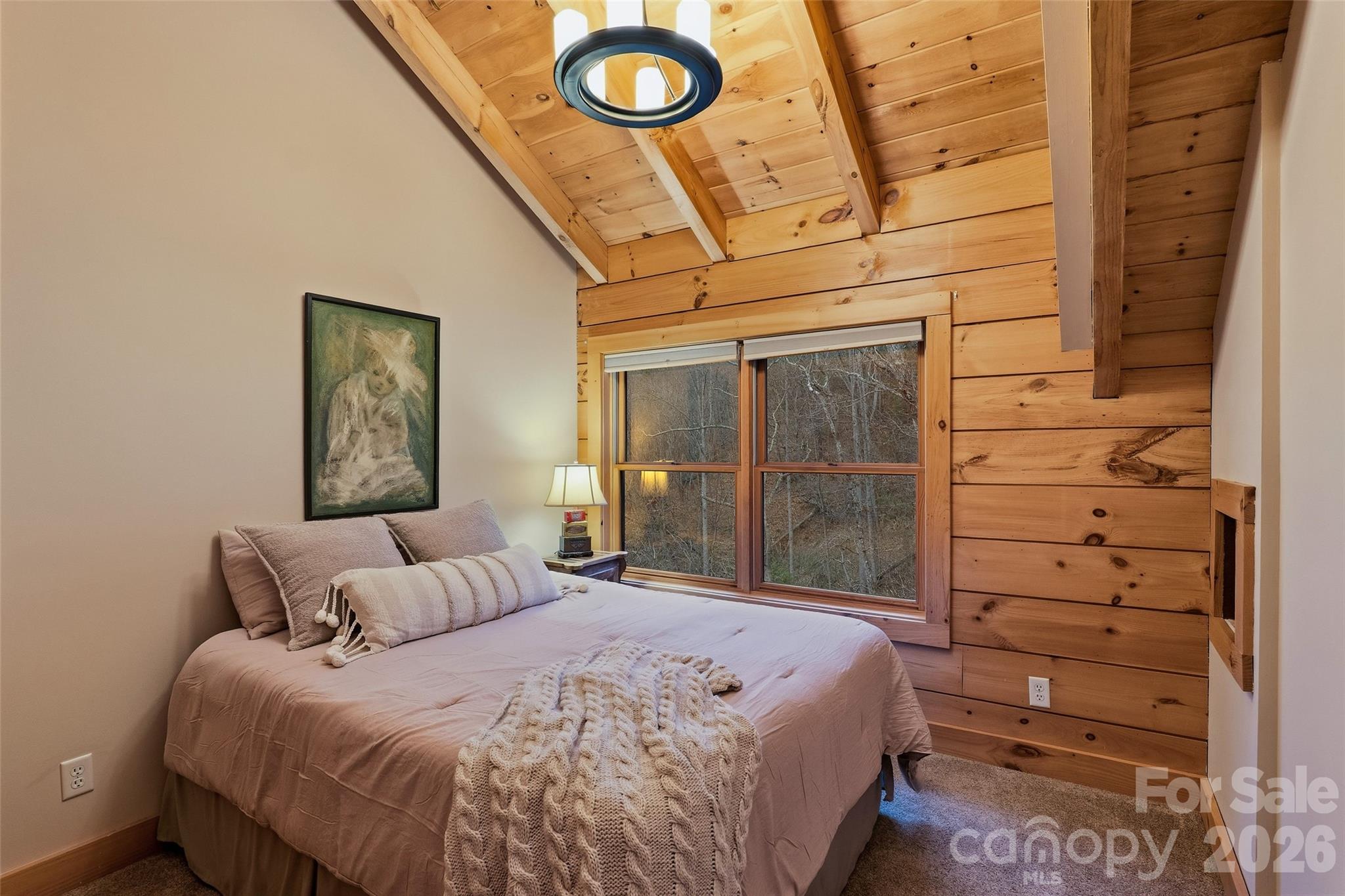 112 Hamburg Mountain Road — Weaverville
